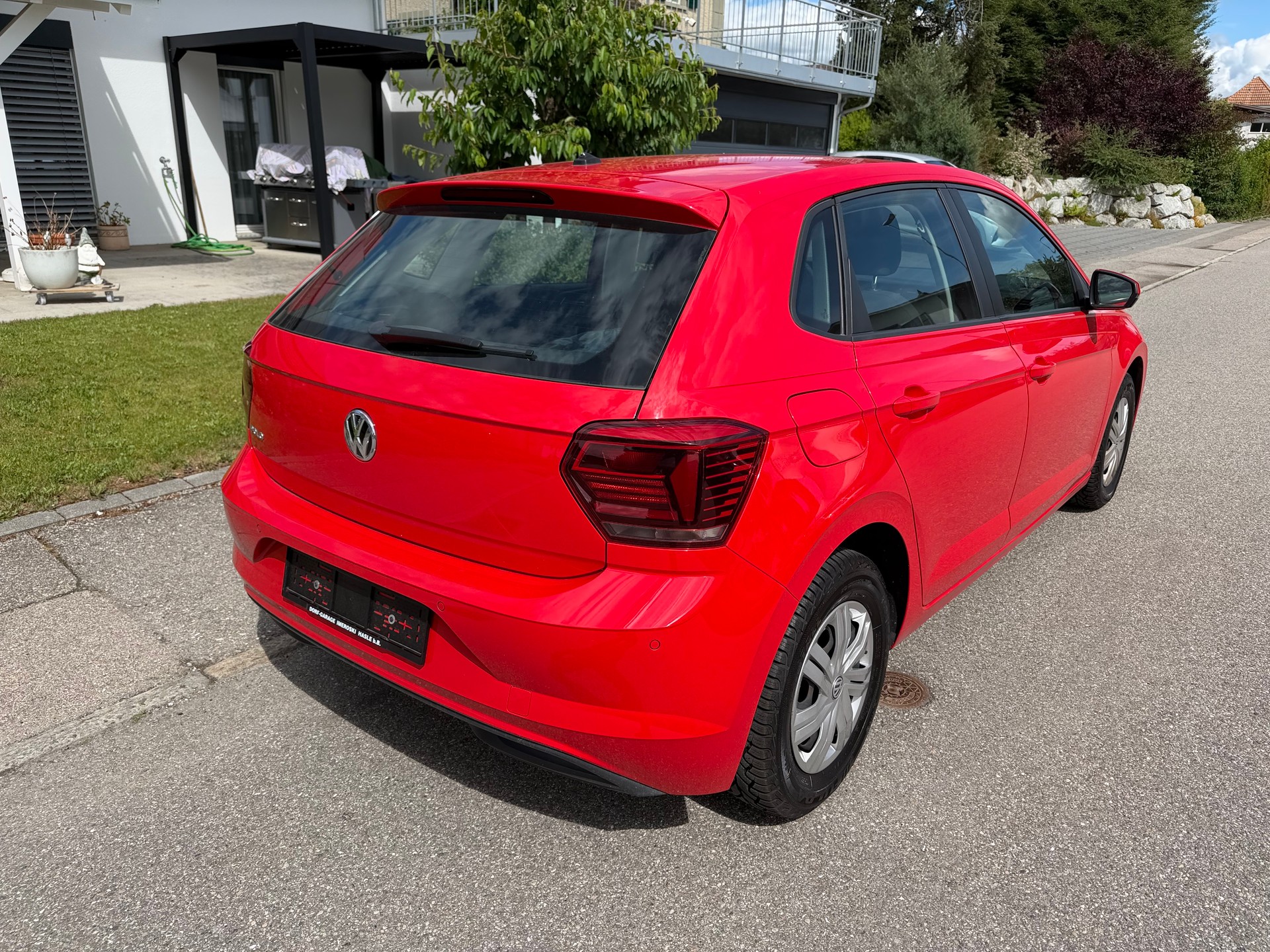 VW Polo 1.0 BMT Trendline-image-5