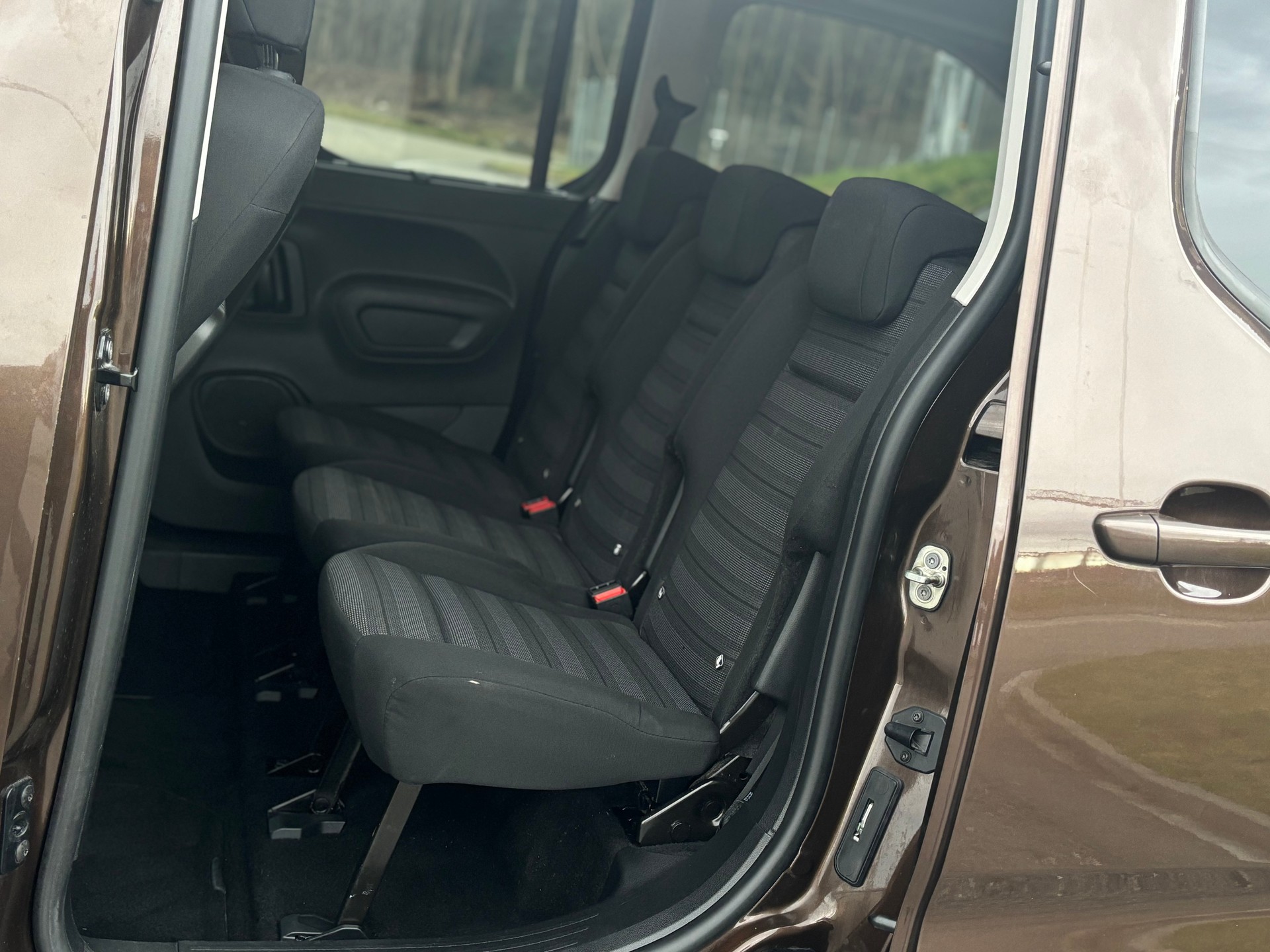 OPEL Combo Life XL 1.5 7Plätze Enjoy Automat-image-7