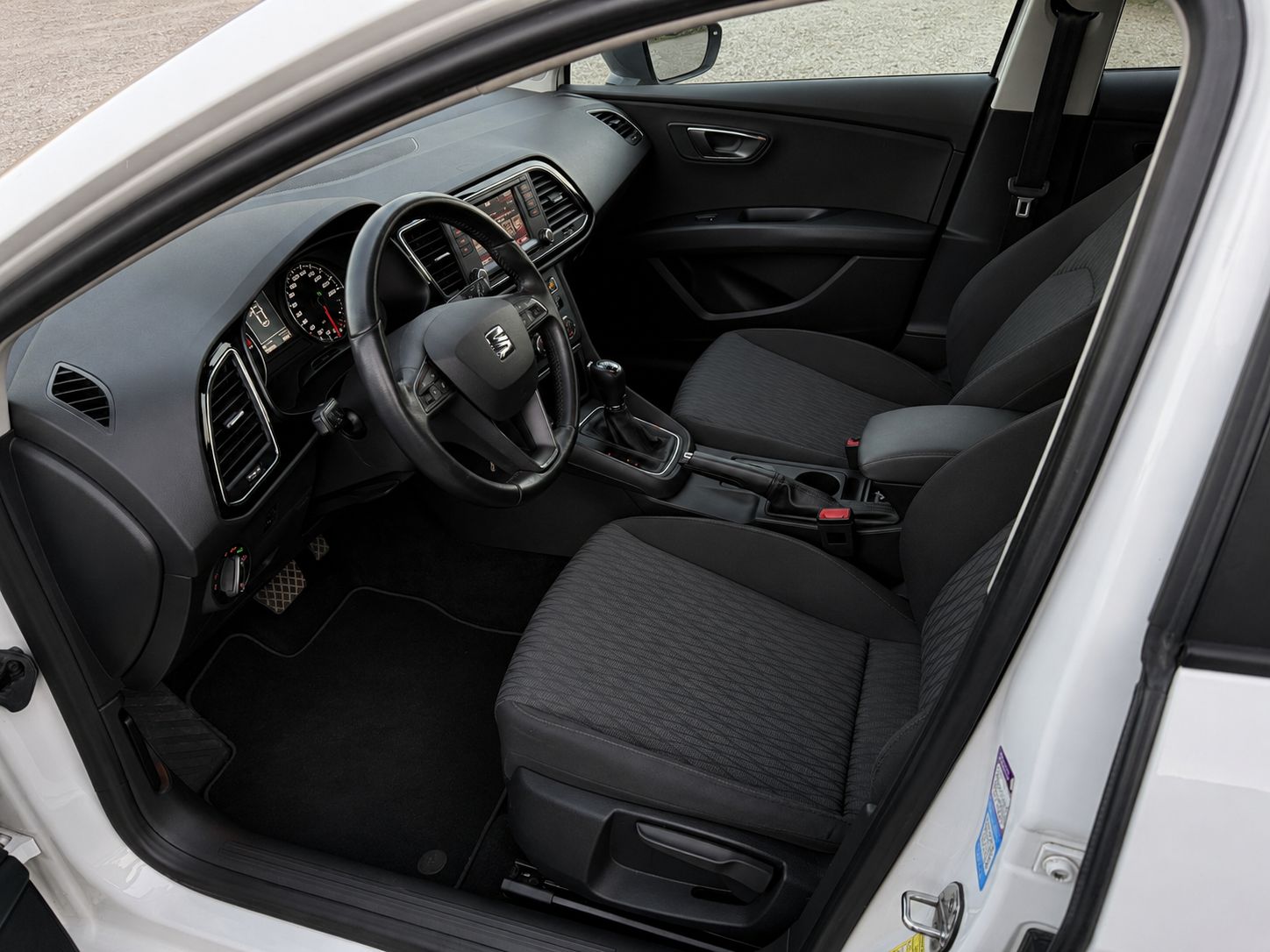 SEAT Leon 1.2 TSI Style DSG-image-6