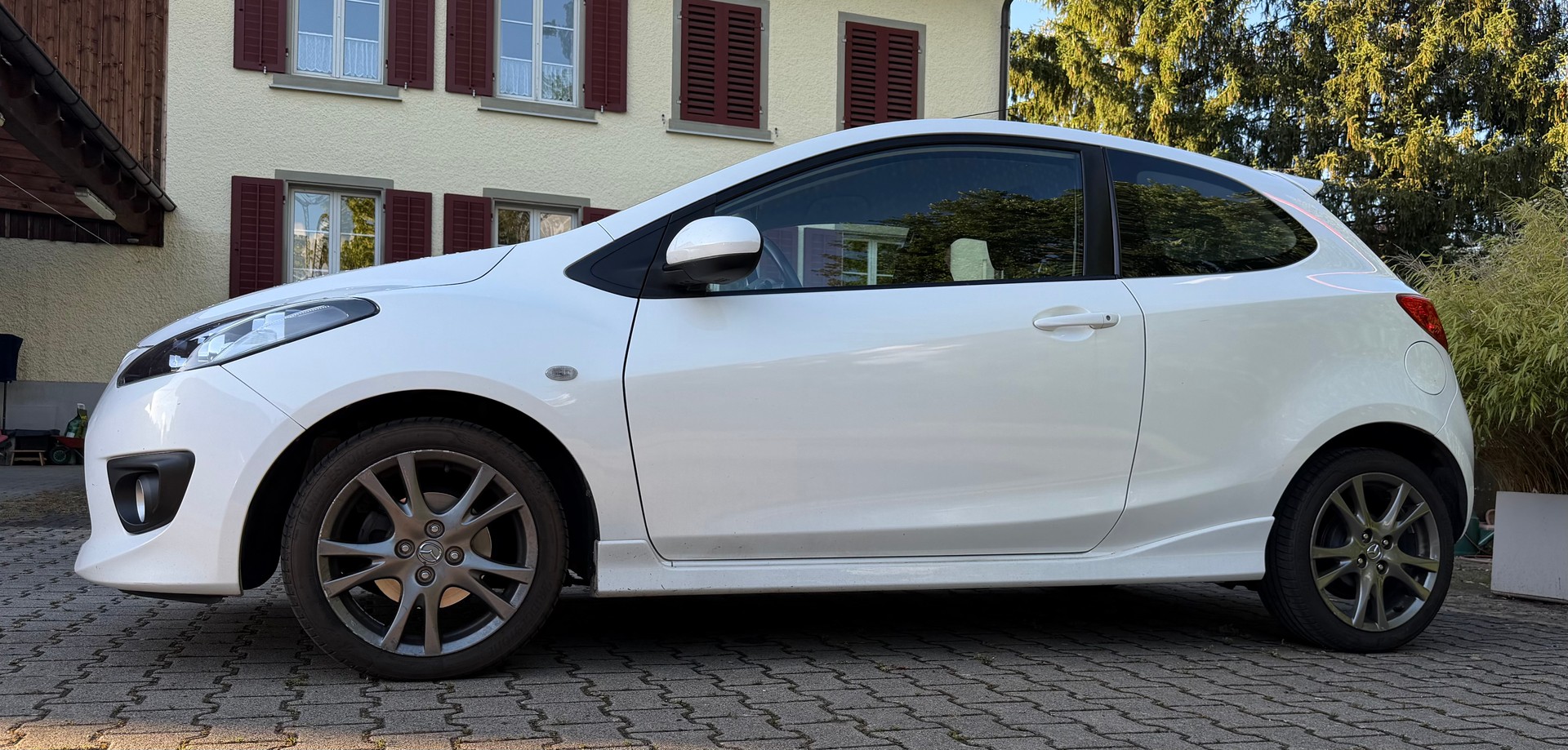 MAZDA 2 1.5i 16V Sport-image-2