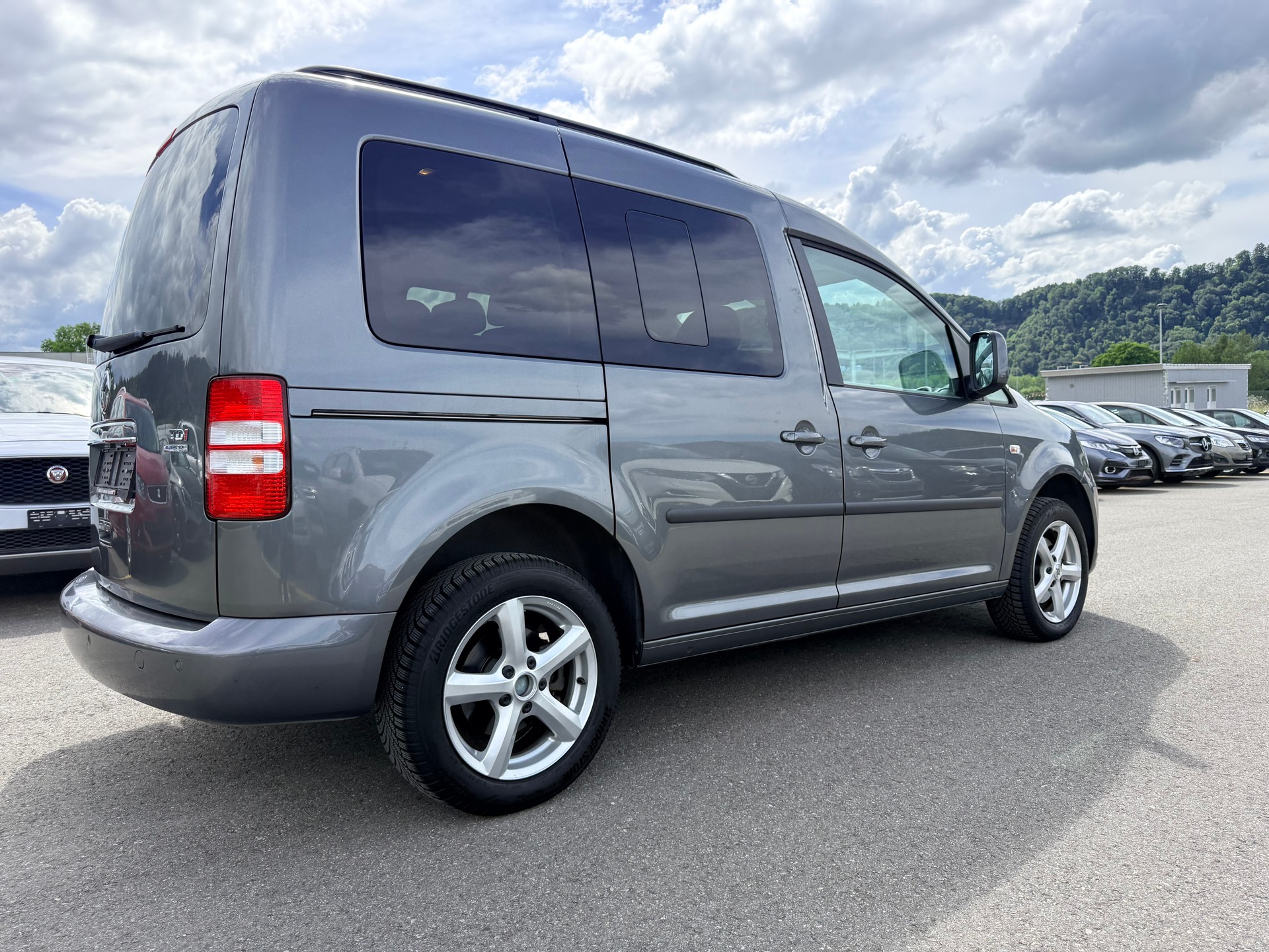 VW Caddy 1.6 TDI Blue Motion Technology Highline DSG-image-3