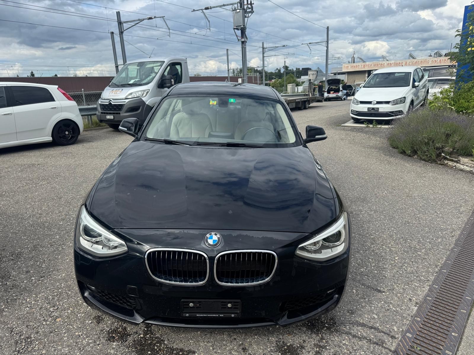 BMW 116i-image-1