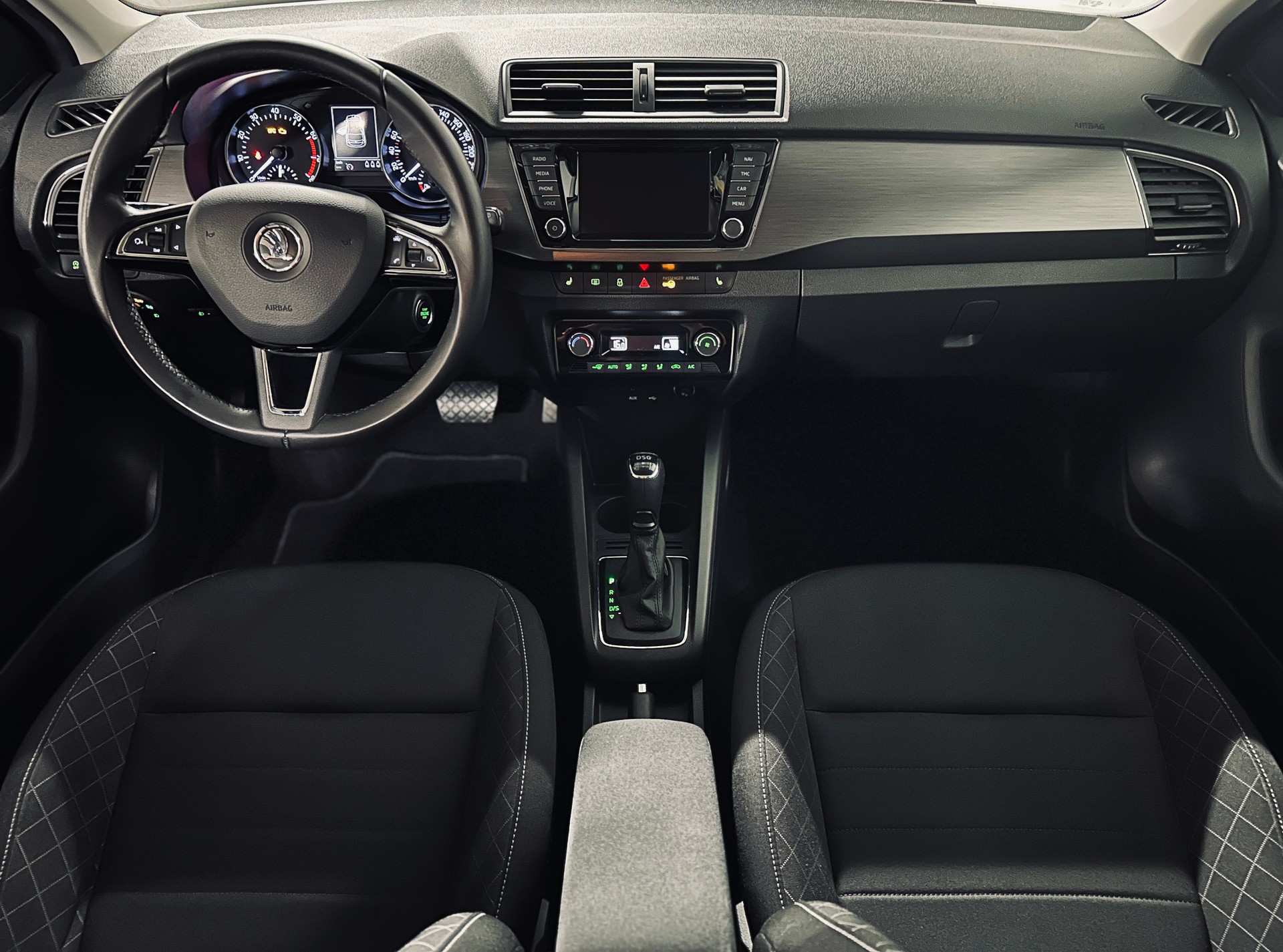 SKODA Fabia 1.2 TSI Style DSG-image-7