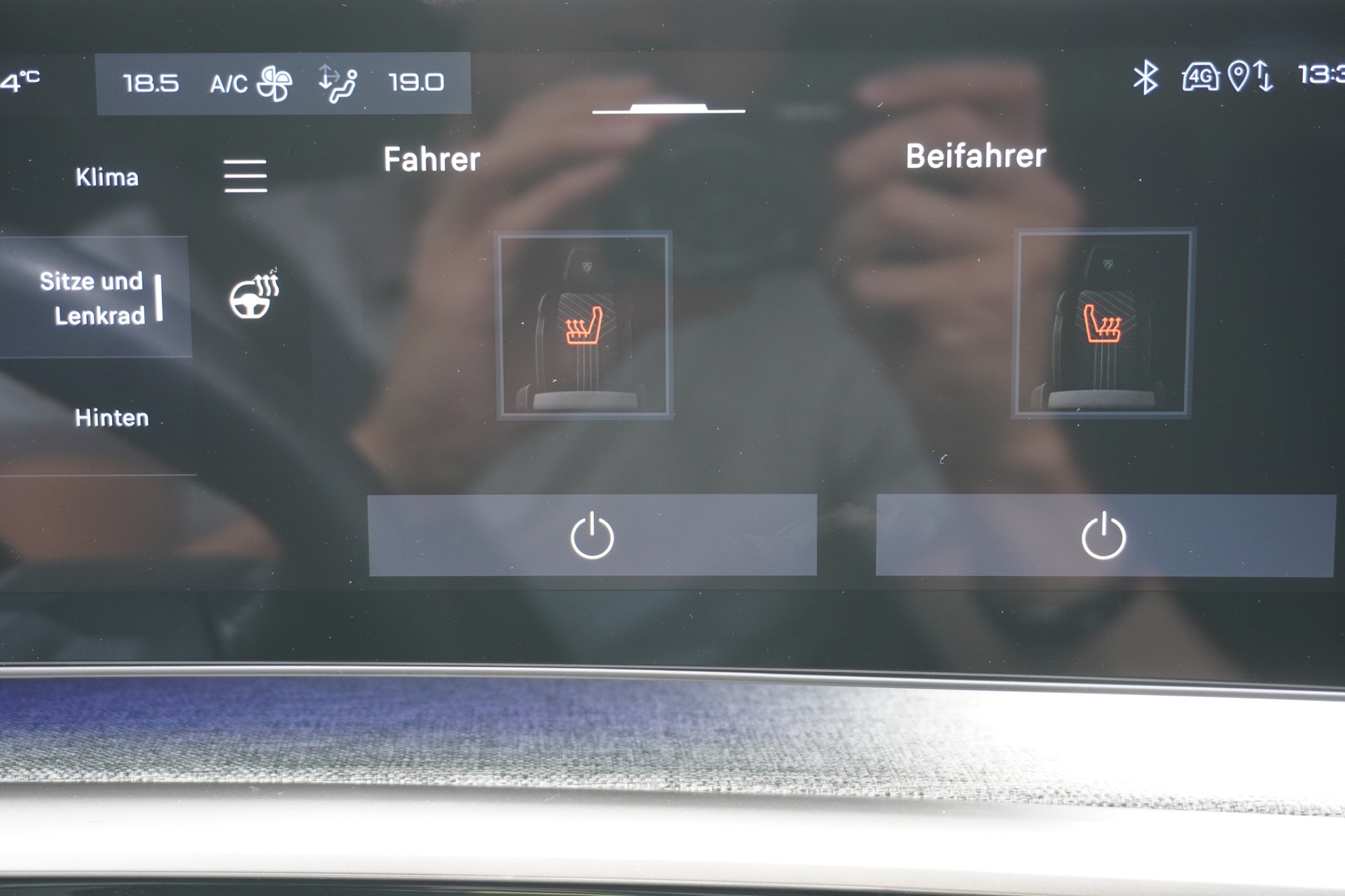 PEUGEOT 5008 145 Hybrid e-DCS6 GT 7-PLÄTZER!!!-image-22