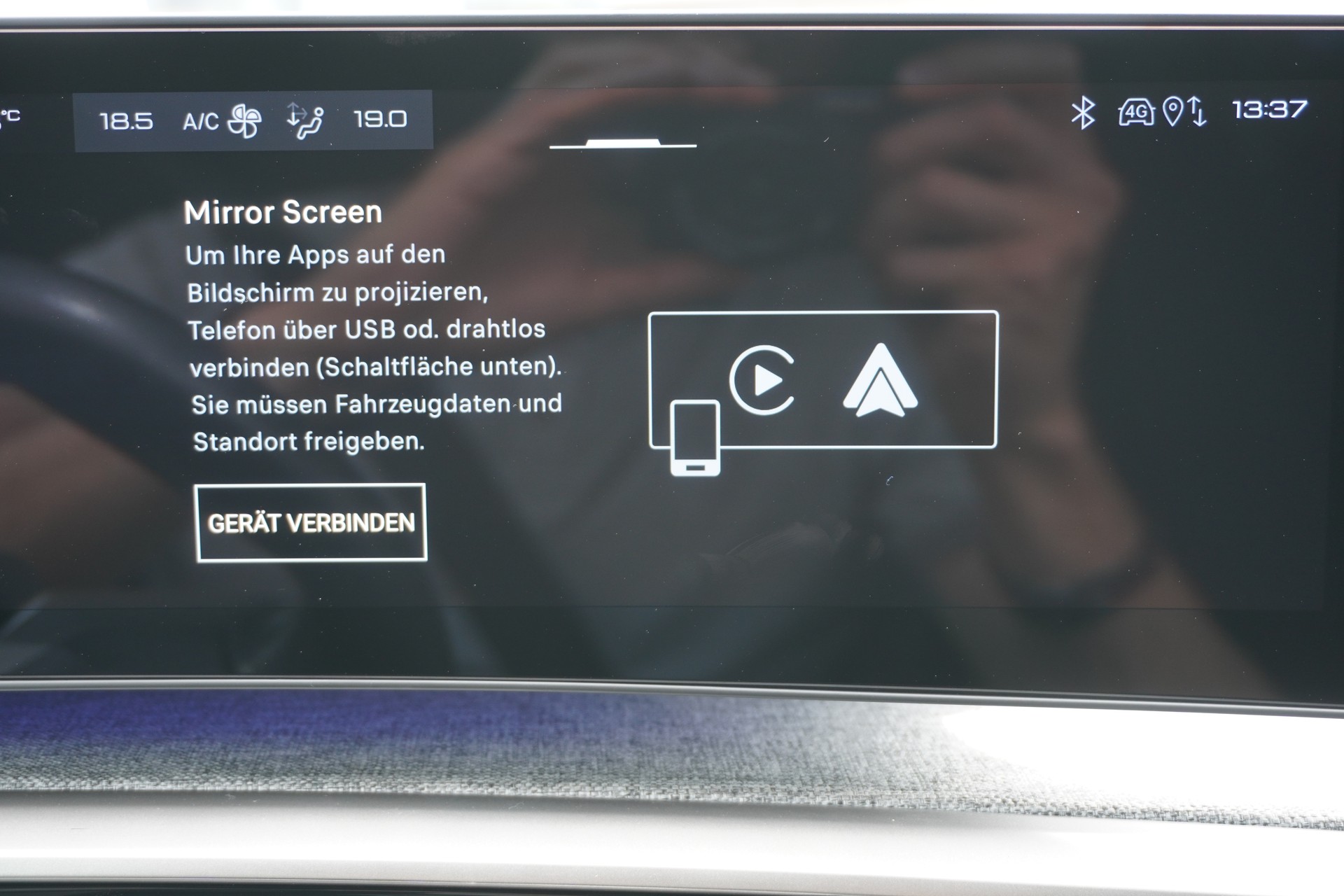 PEUGEOT 5008 145 Hybrid e-DCS6 GT 7-PLÄTZER!!!-image-25