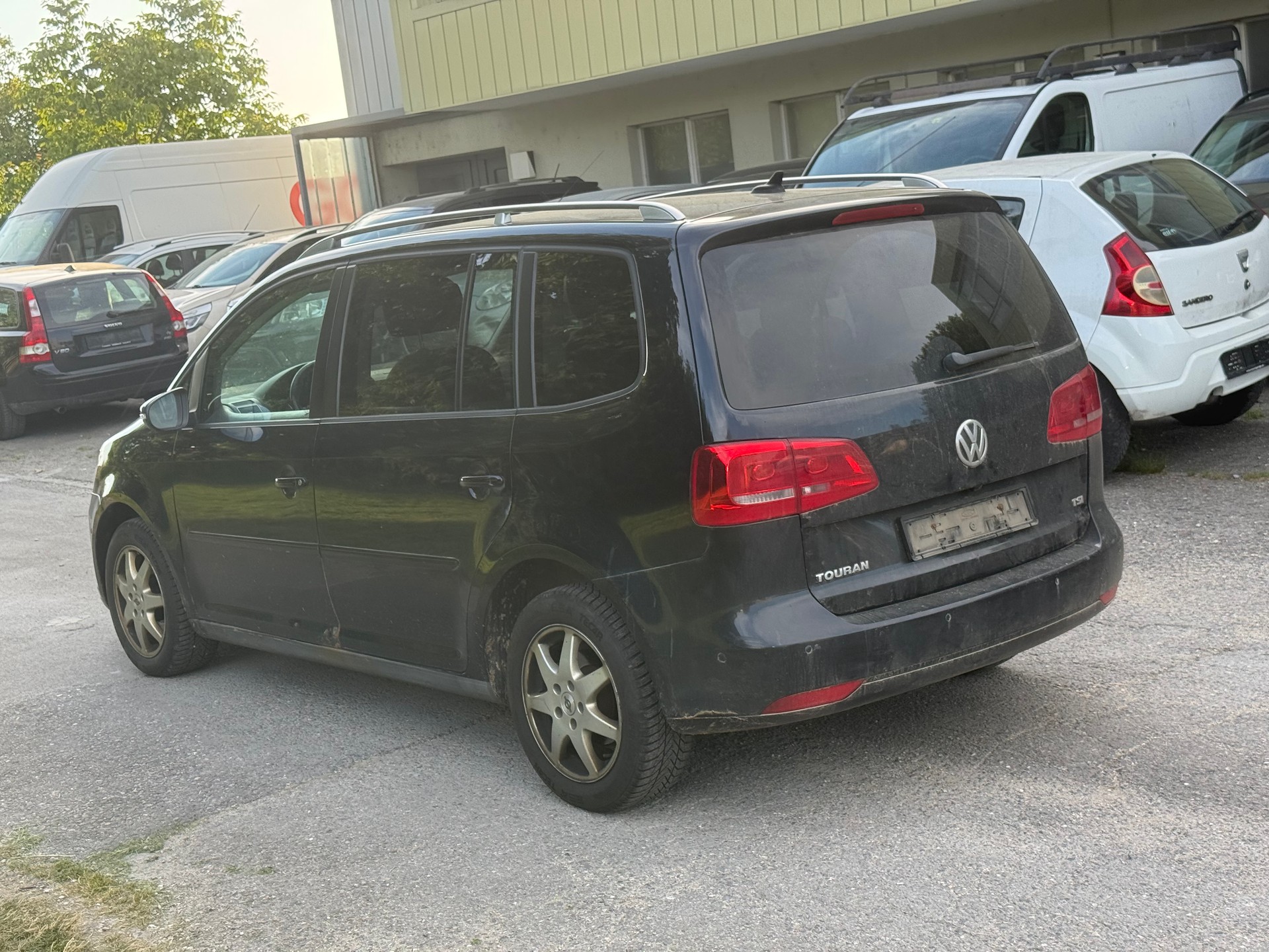 VW Touran 1.4 TSI Trendline-image-3