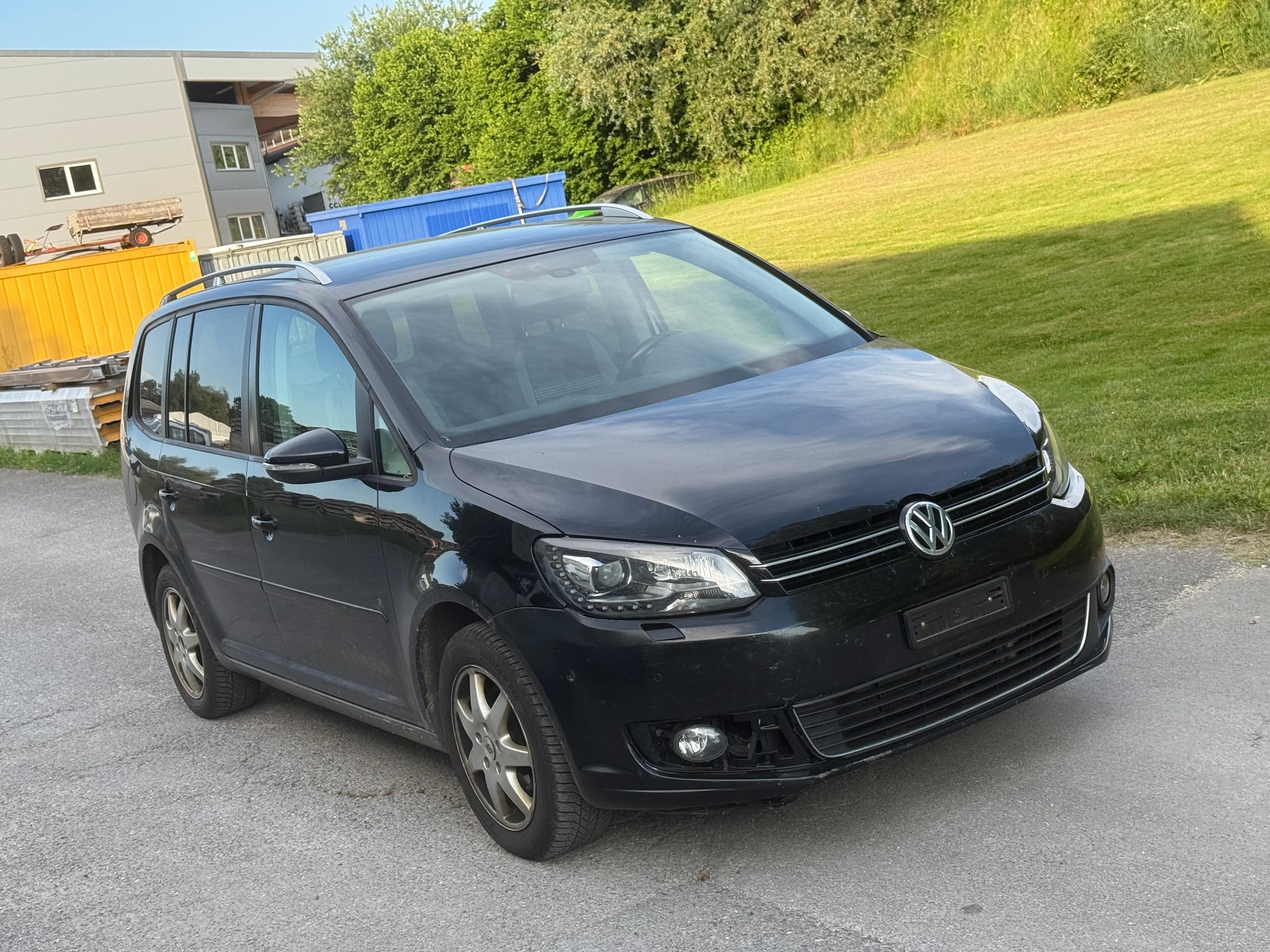 VW Touran 1.4 TSI Trendline-image-2