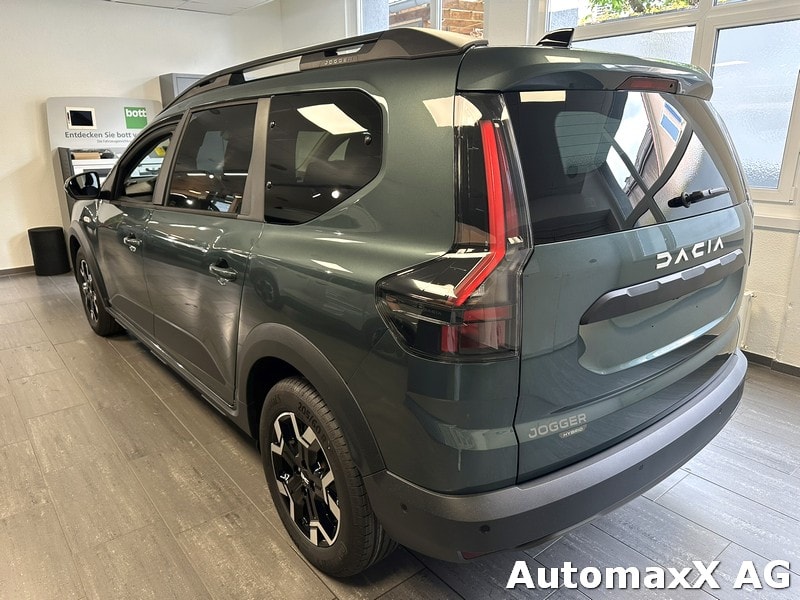 DACIA Jogger 1.8 Hybrid Journey 7P-image-3