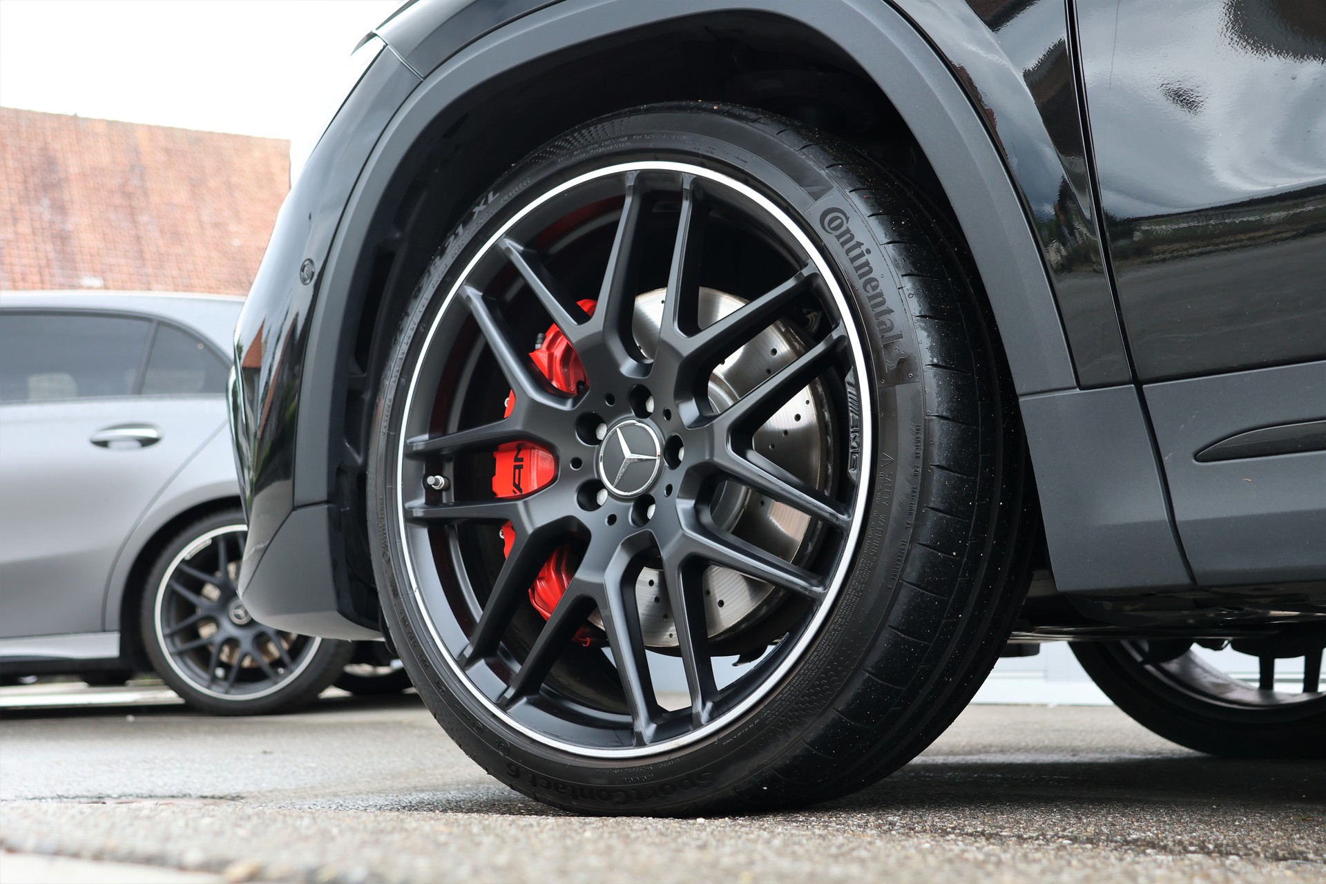 MERCEDES-BENZ GLA 45 S AMG 4Matic+ 8G-Speedshift DCT (CH) MSI+-image-7