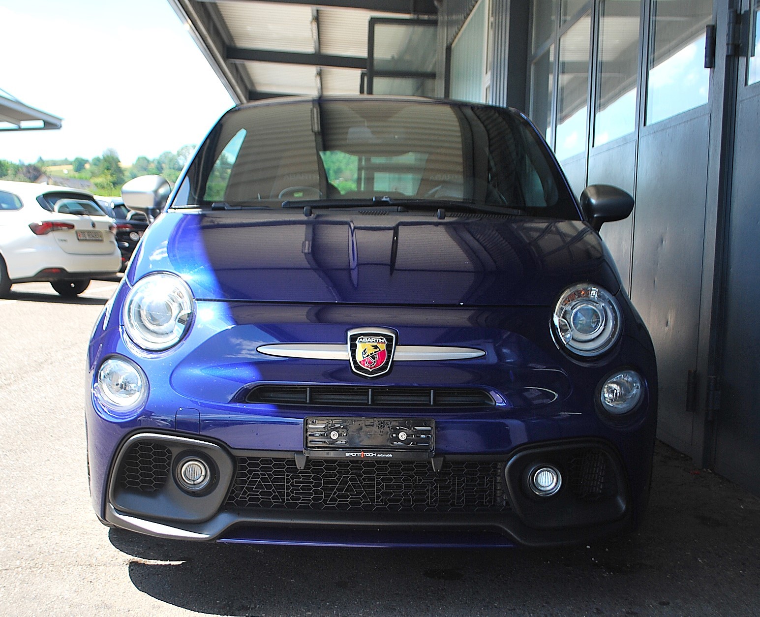 FIAT 595 1.4 16V Turbo Abarth Turismo Dualogic-image-1