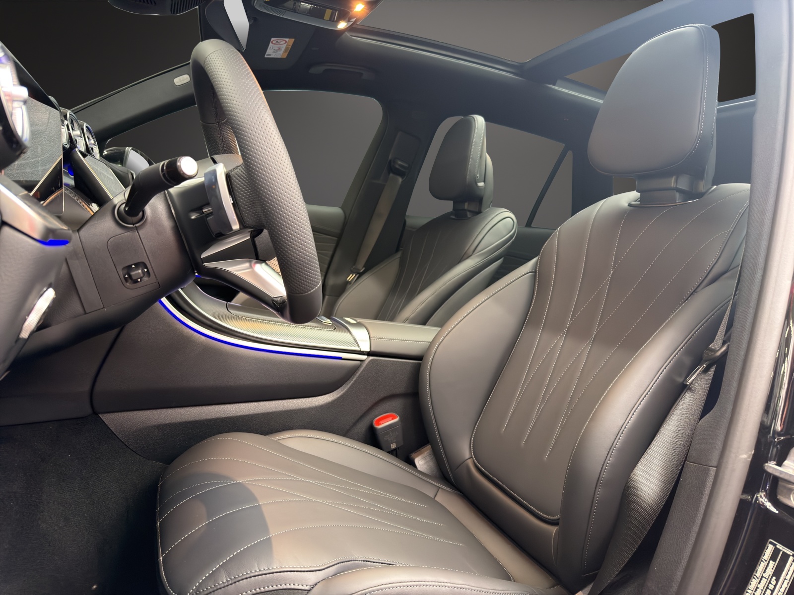 MERCEDES-BENZ GLC 400 e 4MATIC with EQ-STAR Hybrid-image-9