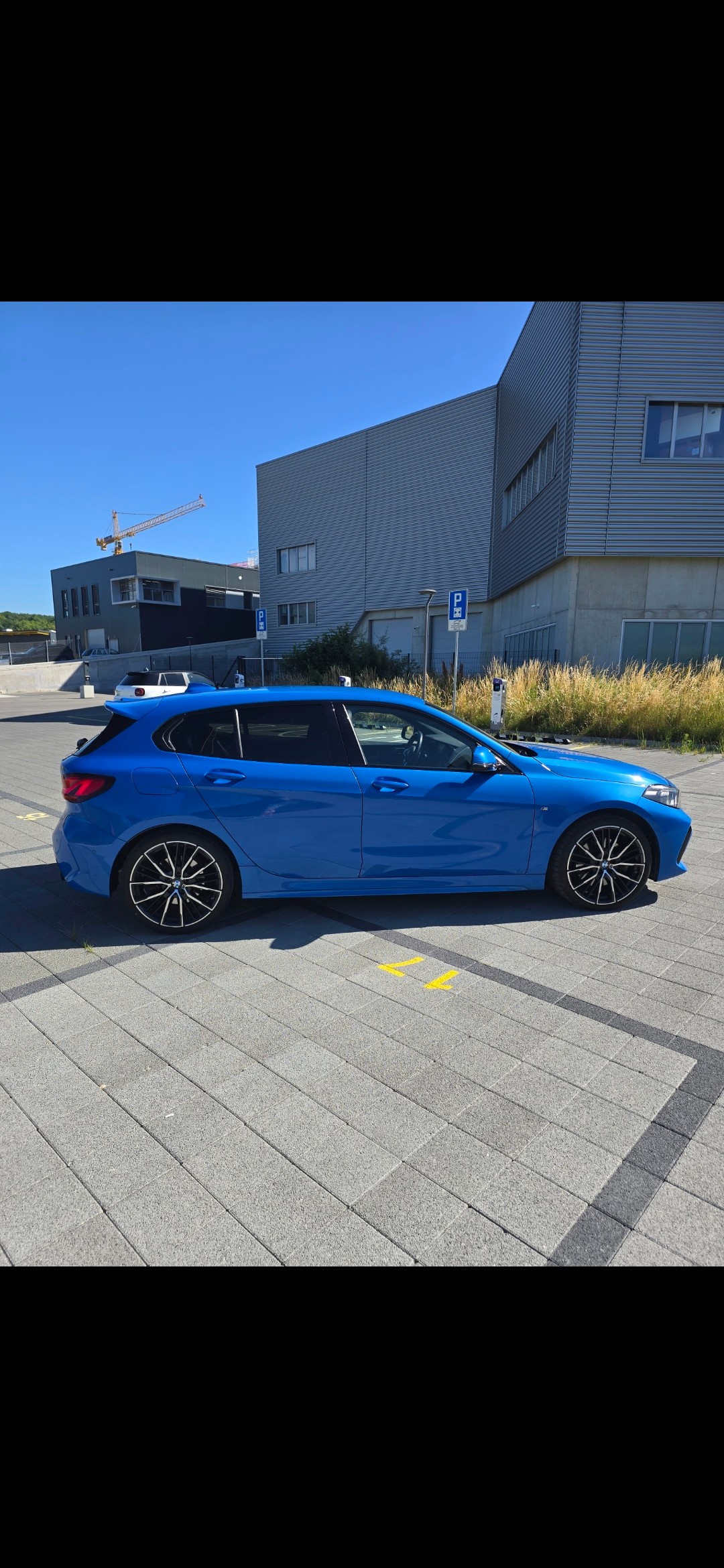 BMW 120i Pure M SDKG-image-3