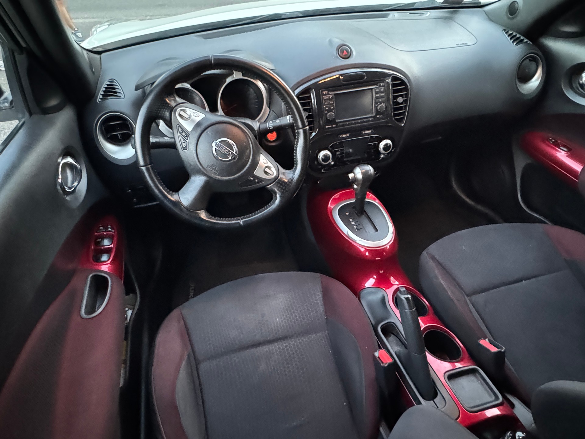 NISSAN Juke 1.6 tekna Xtronic CVT-image-11