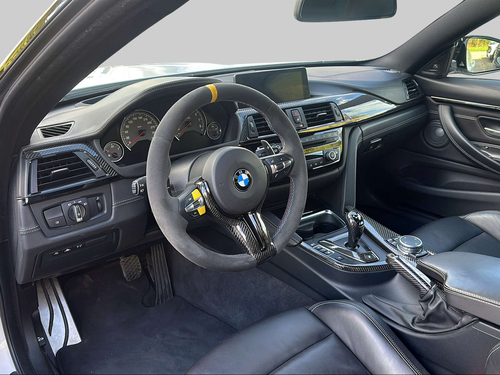 BMW M4 Coupé DKG-image-9