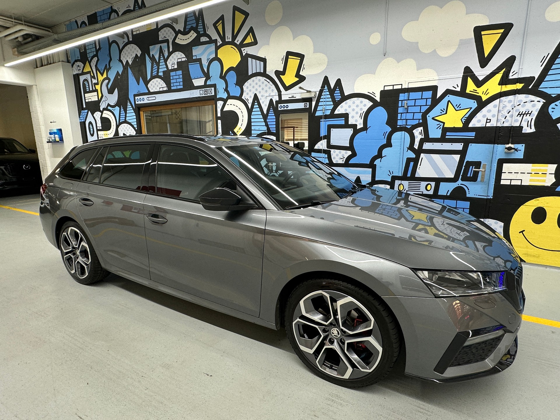 SKODA Octavia Combi 2.0 TDI DSG RS 4x4-image-0