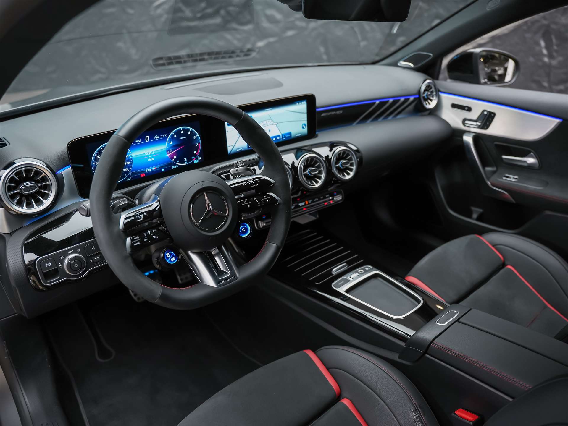 MERCEDES-BENZ A 45 S AMG 4matic+ *Werksgarantie*Abstandsregler*El. Sitze mit Memory*-image-8