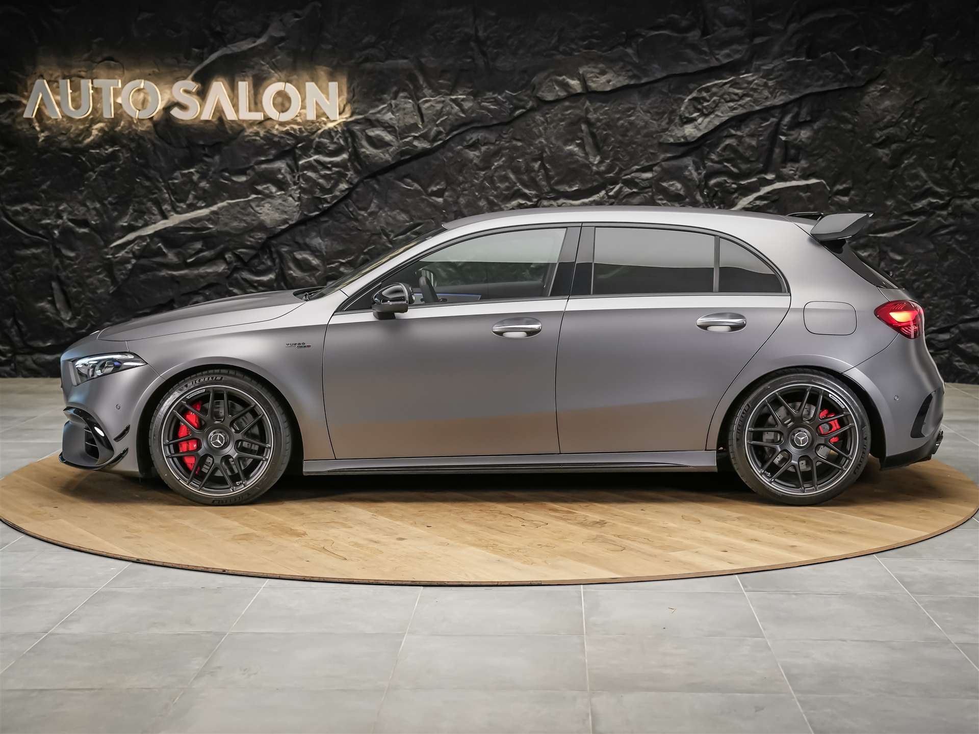 MERCEDES-BENZ A 45 S AMG 4matic+ *Werksgarantie*Abstandsregler*El. Sitze mit Memory*-image-2