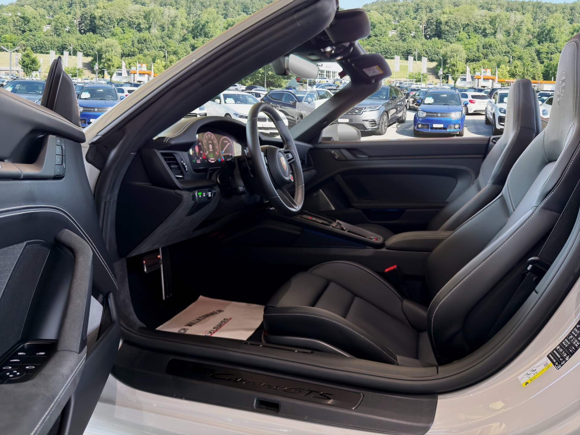 PORSCHE 911 Carrera Cabriolet GTS PDK*Ab MFK*-image-10