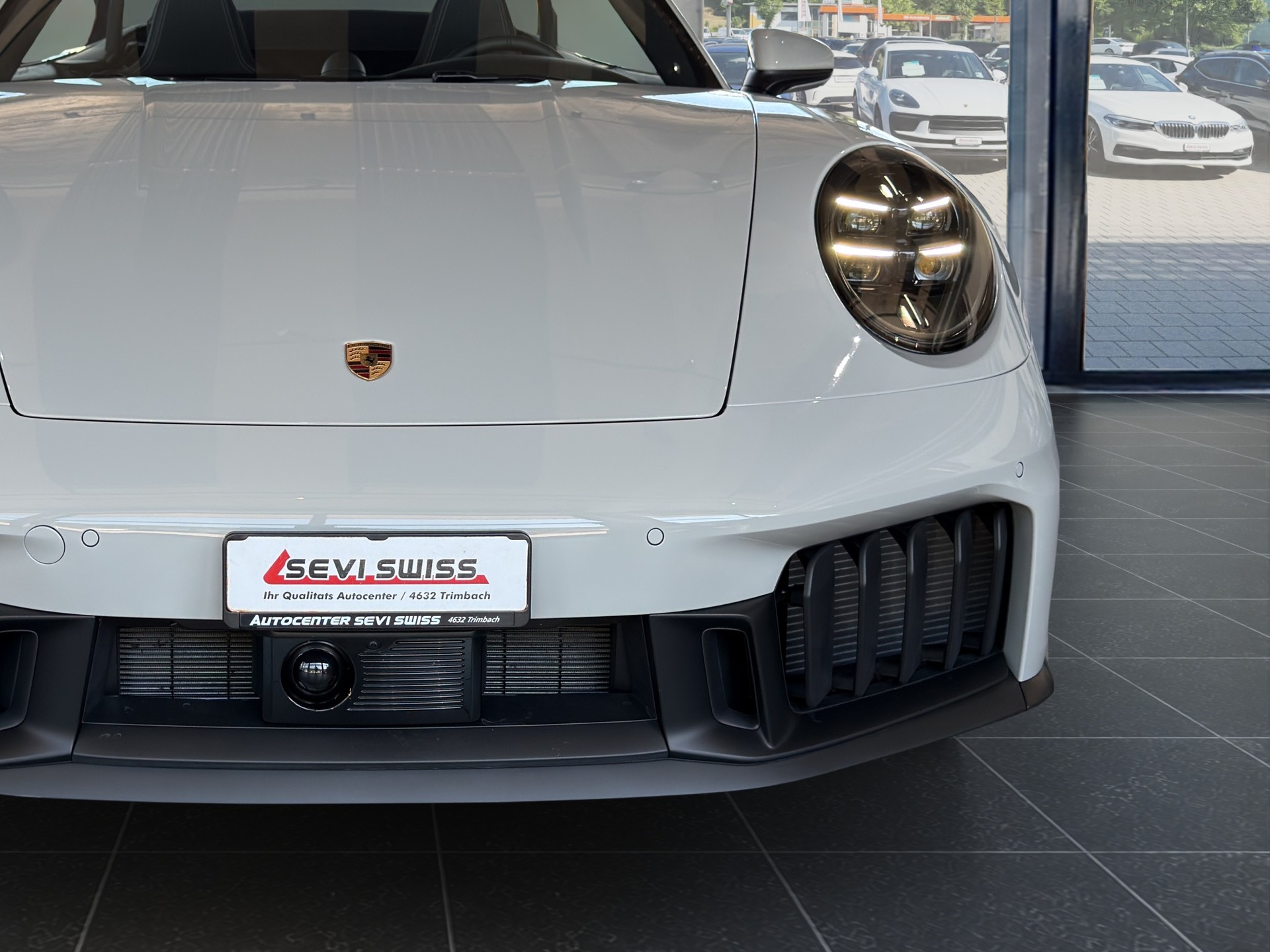 PORSCHE 911 Carrera Cabriolet GTS PDK*Ab MFK*-image-9