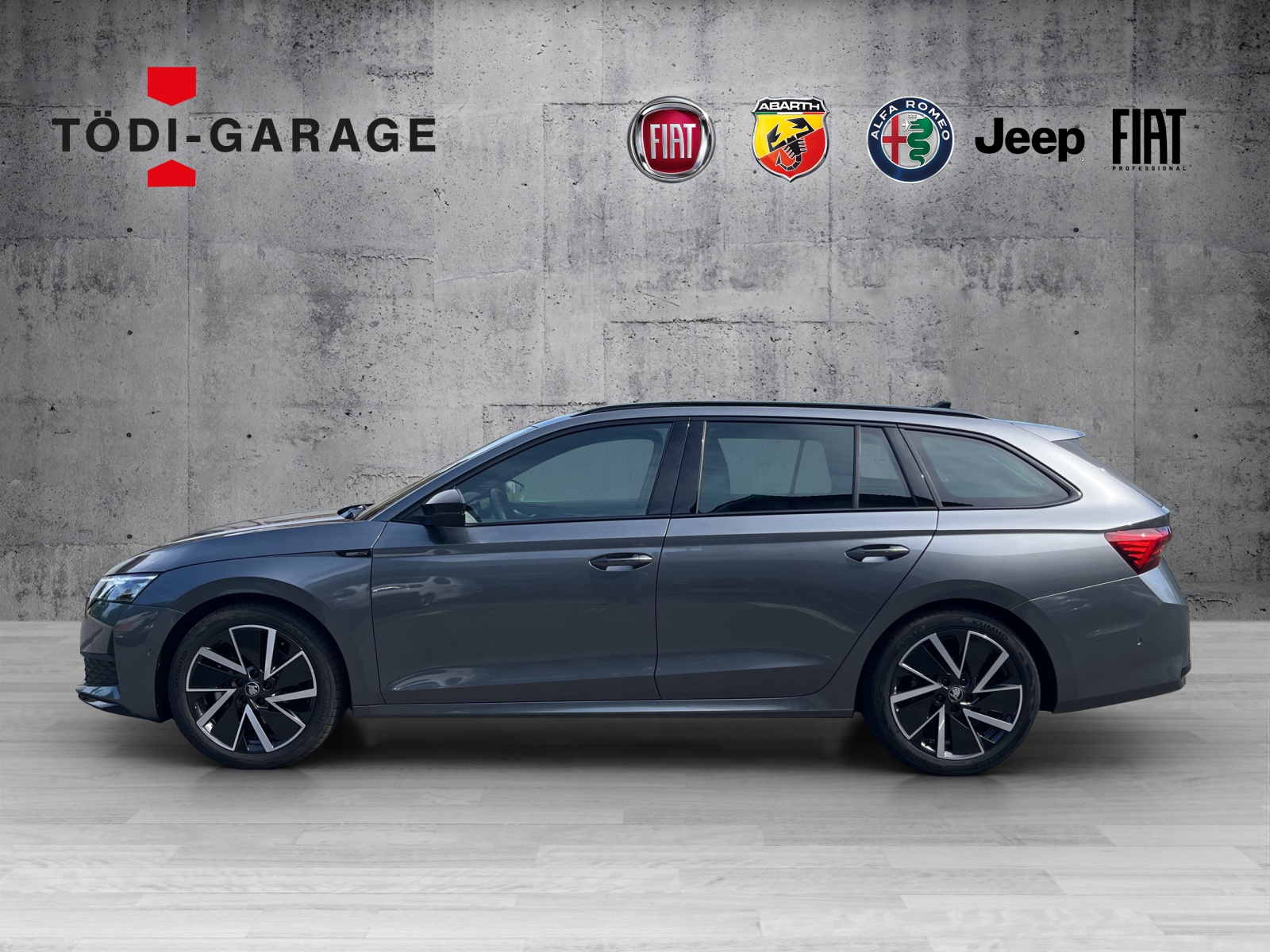 SKODA Octavia Combi 2.0 TSI SportLine 4x4 DSG-image-2