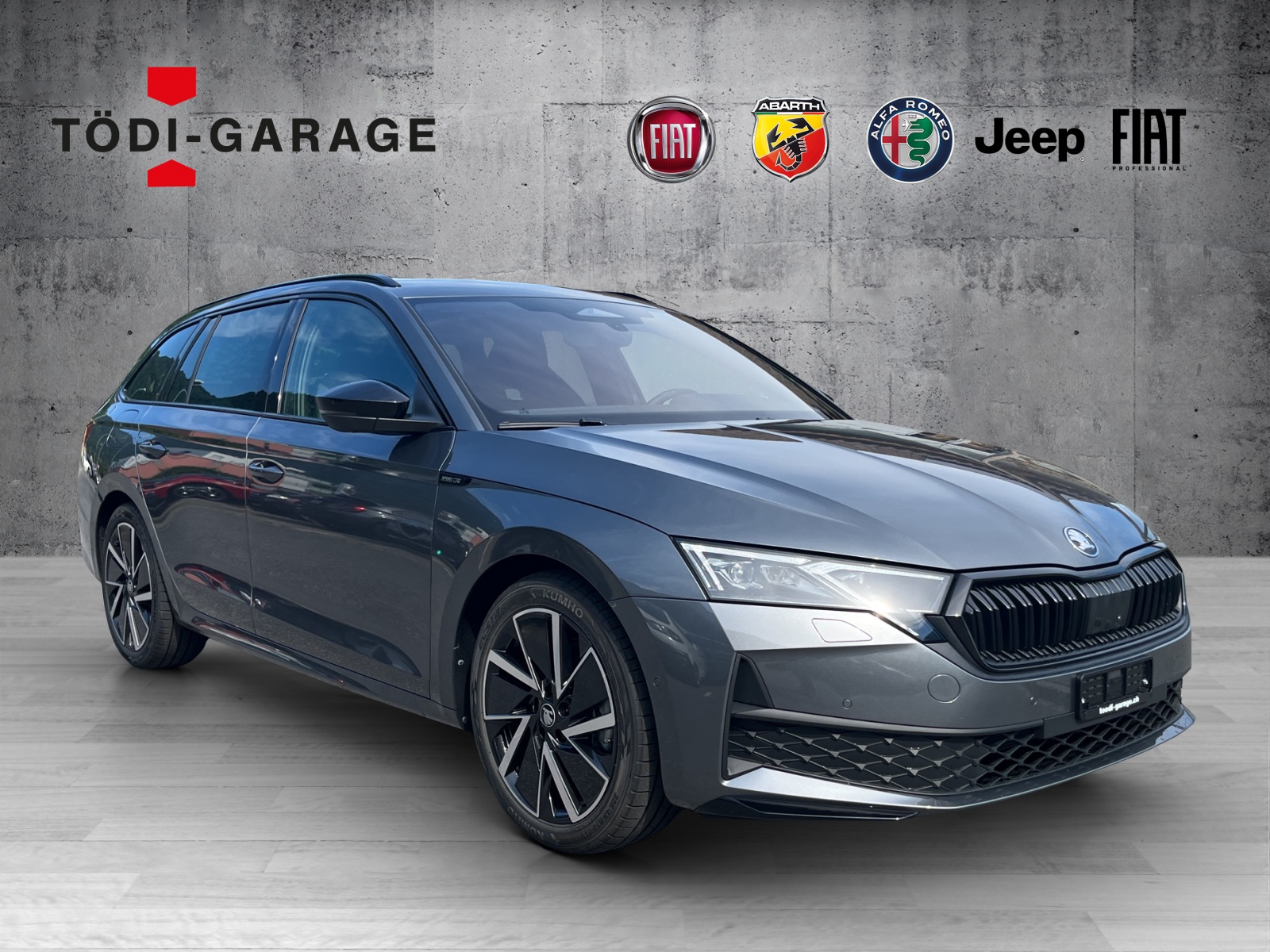 SKODA Octavia Combi 2.0 TSI SportLine 4x4 DSG-image-7