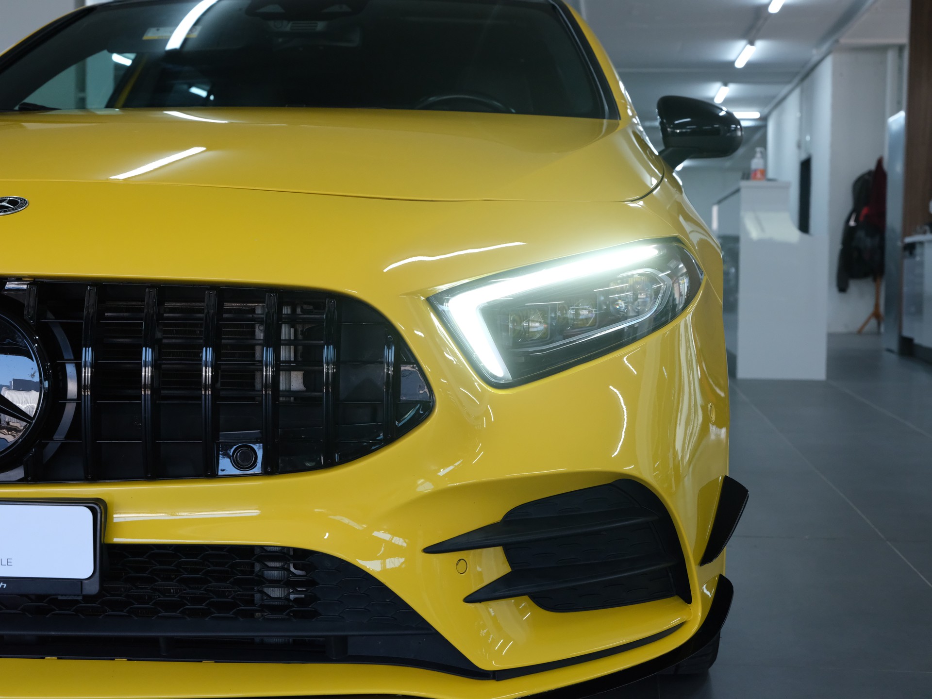 MERCEDES-BENZ A 180 Night Star AMG Line 7G-DCT *360 Kamera* *AMG LINE* *Panorama*-image-9