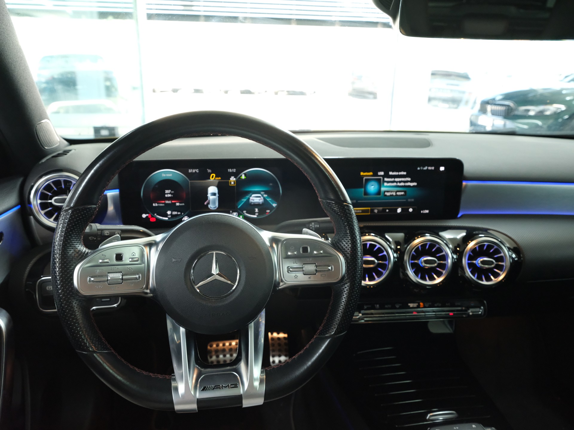 MERCEDES-BENZ A 180 Night Star AMG Line 7G-DCT *360 Kamera* *AMG LINE* *Panorama*-image-19