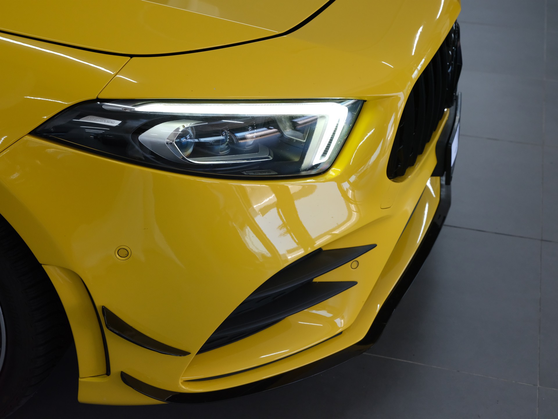 MERCEDES-BENZ A 180 Night Star AMG Line 7G-DCT *360 Kamera* *AMG LINE* *Panorama*-image-10