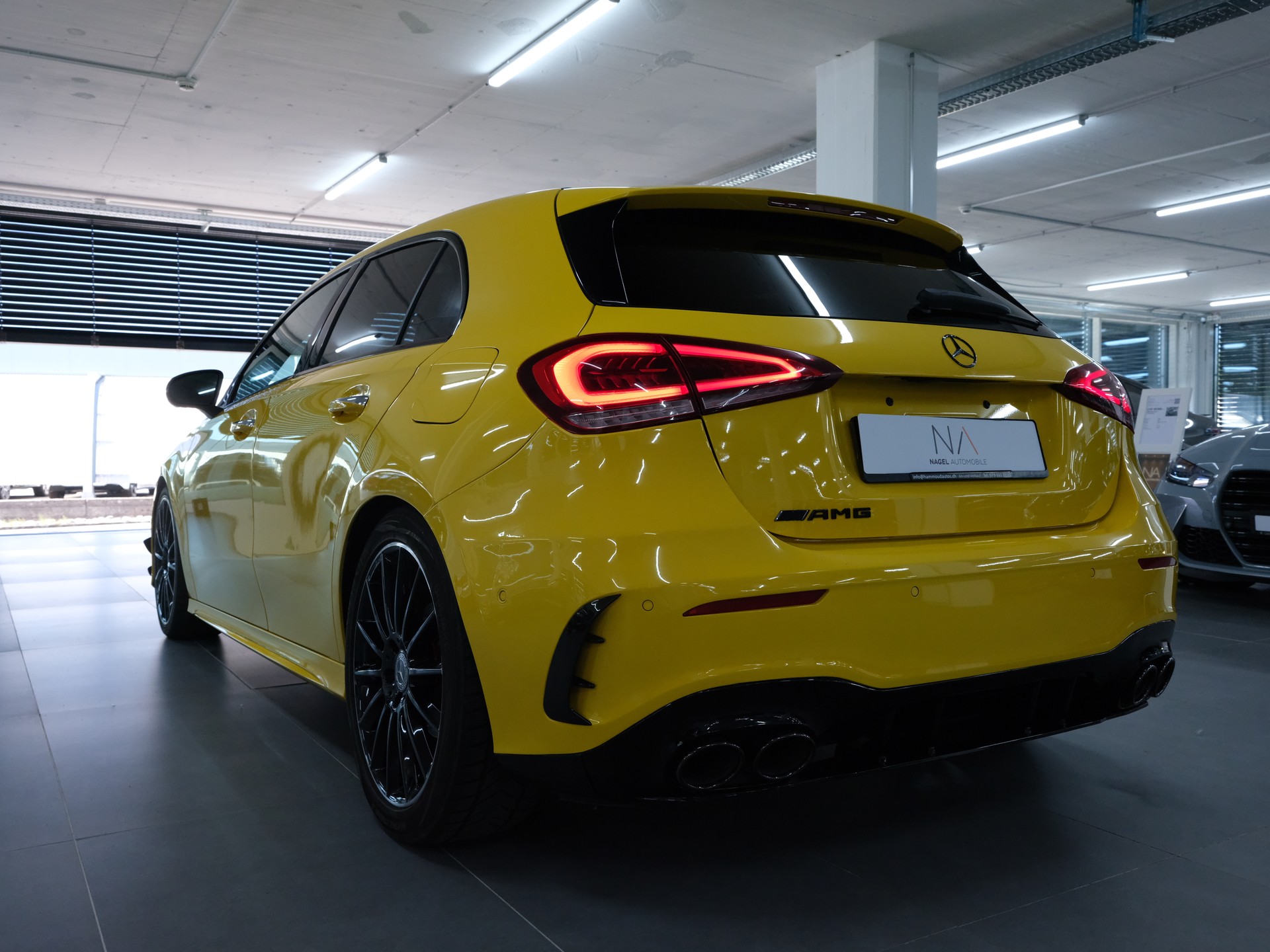 MERCEDES-BENZ A 180 Night Star AMG Line 7G-DCT *360 Kamera* *AMG LINE* *Panorama*-image-4