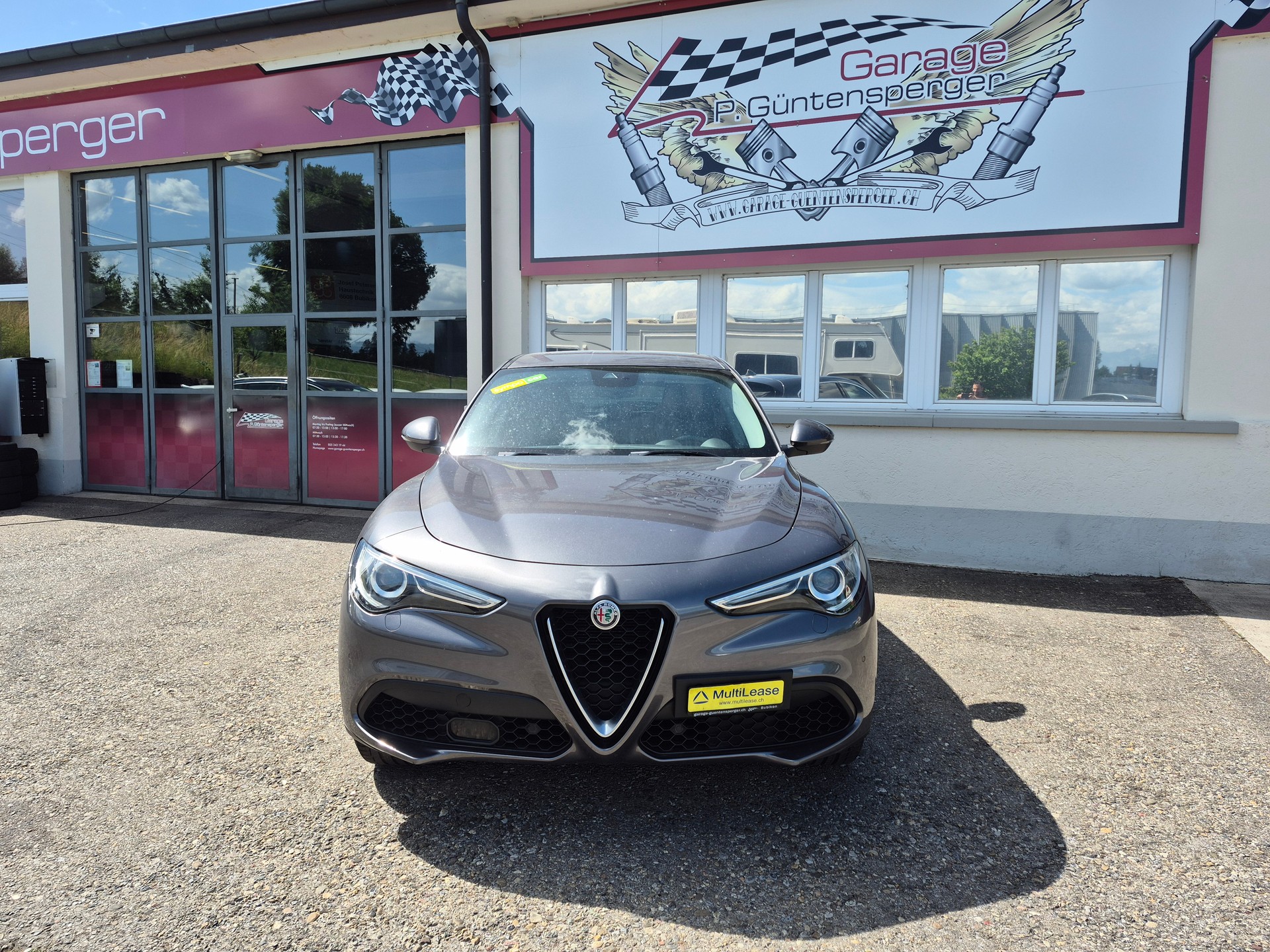 ALFA ROMEO Stelvio 2.0 Executive Q4 Automatic-image-8