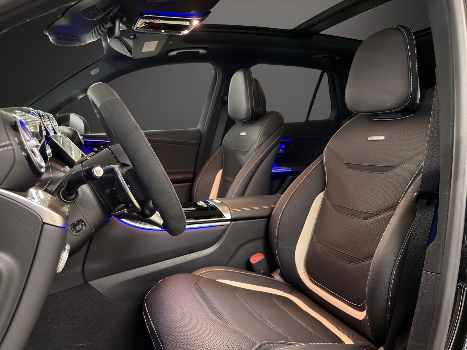 MERCEDES-BENZ GLC 53 AMG 4Matic+ 9G-Tronic-image-9