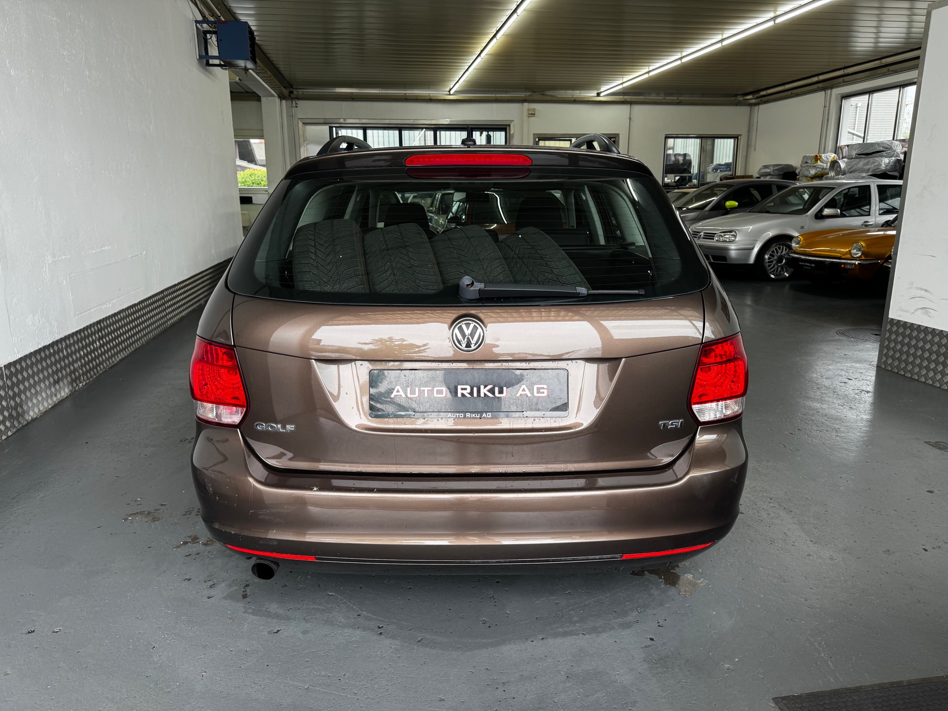 VW Golf Variant 1.2 TSI Comfortline DSG-image-10