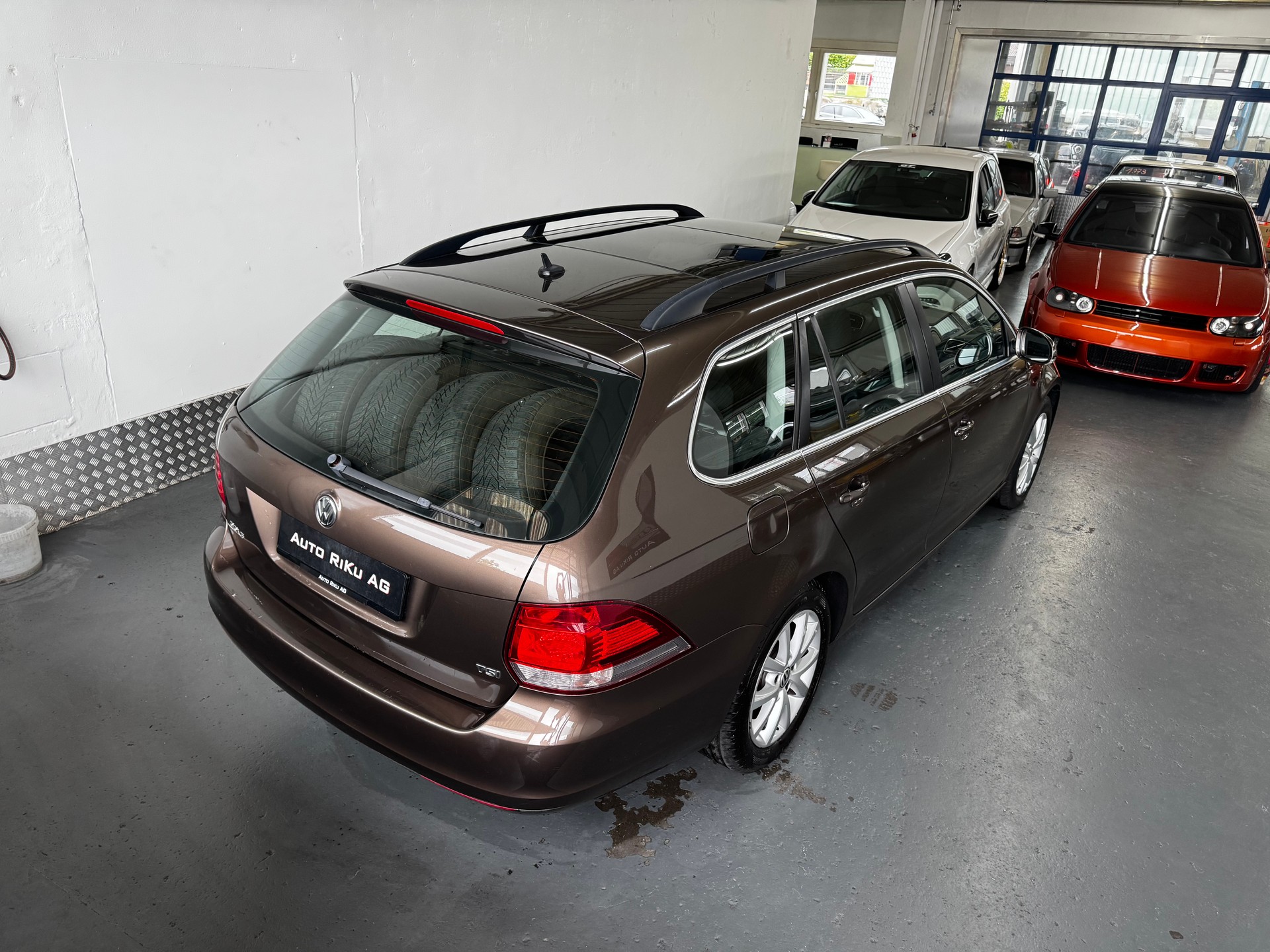 VW Golf Variant 1.2 TSI Comfortline DSG-image-7