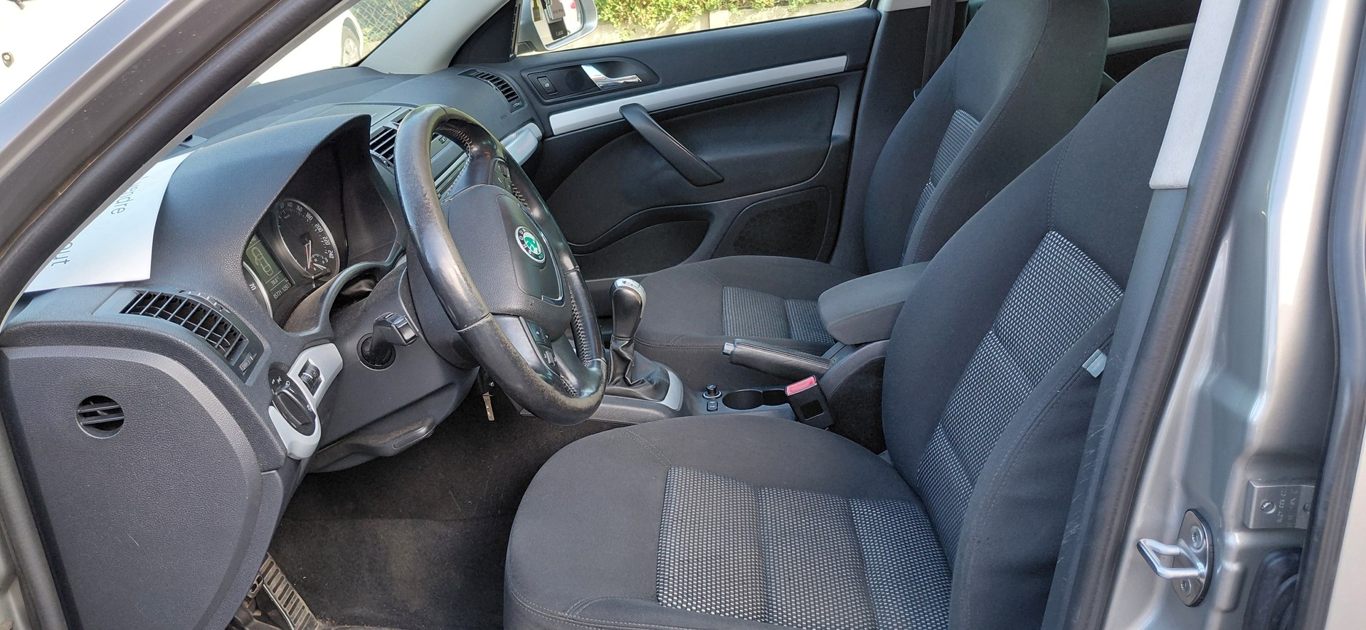 SKODA Octavia Scout 1.8 FSI 4x4-image-7