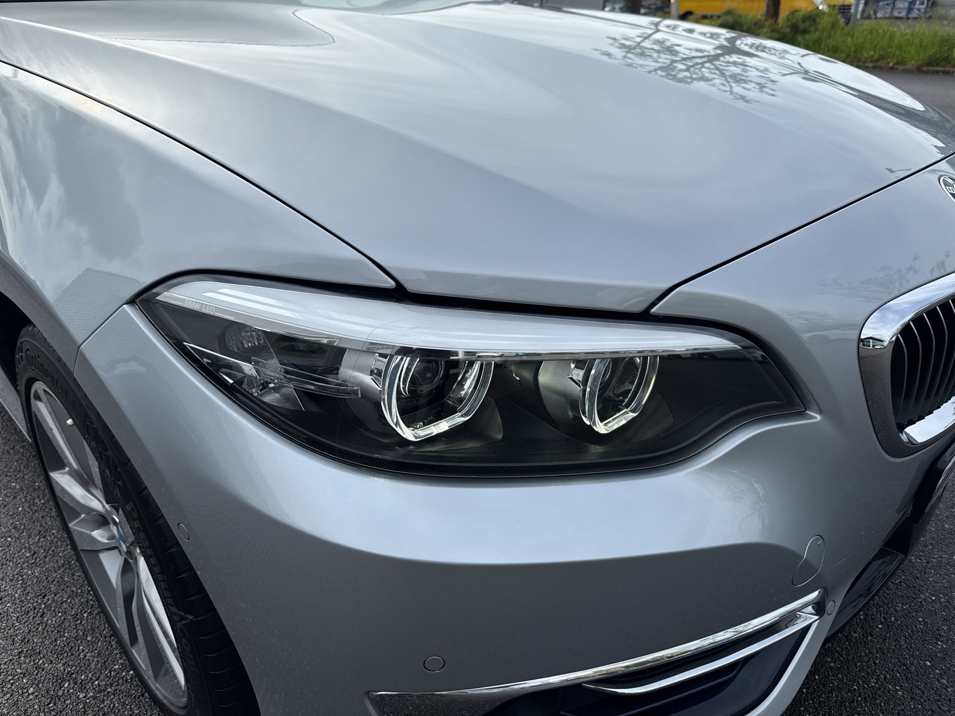 BMW 220i Luxury Line Steptronic-image-17
