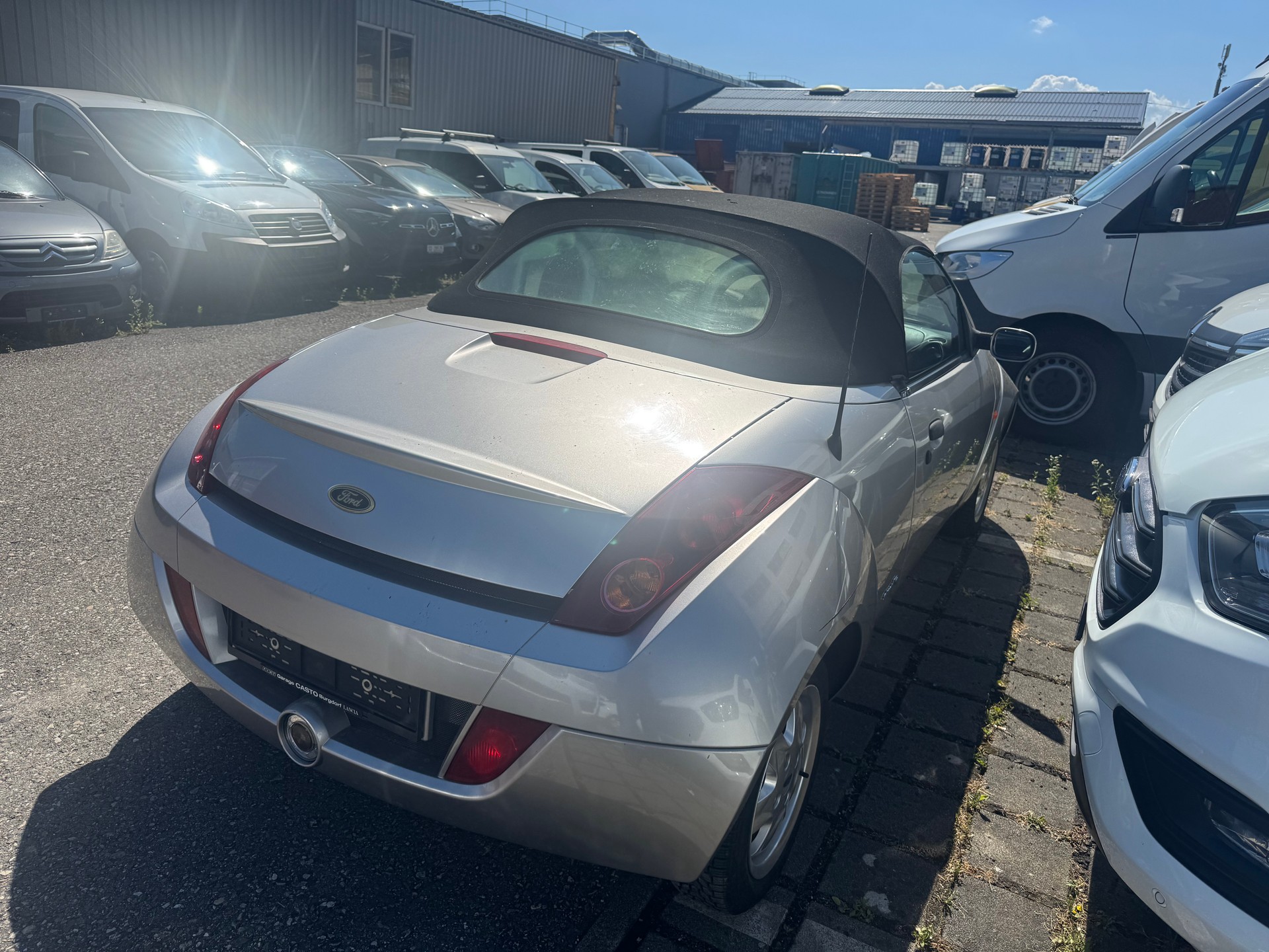 FORD Streetka 1.6 (Luxury)-image-3
