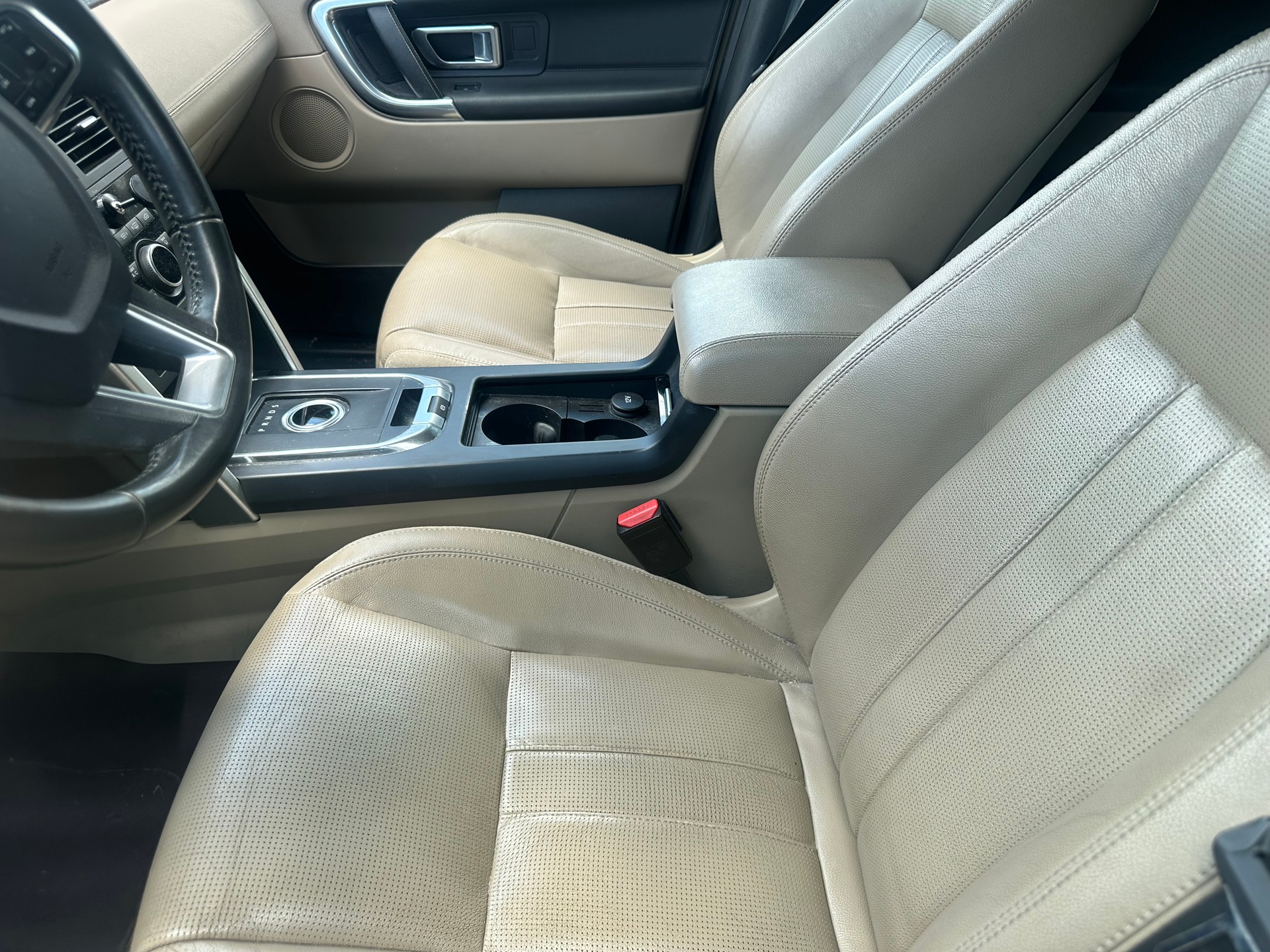 LAND ROVER Discovery Sport 2.2TD4 S AT9-image-6