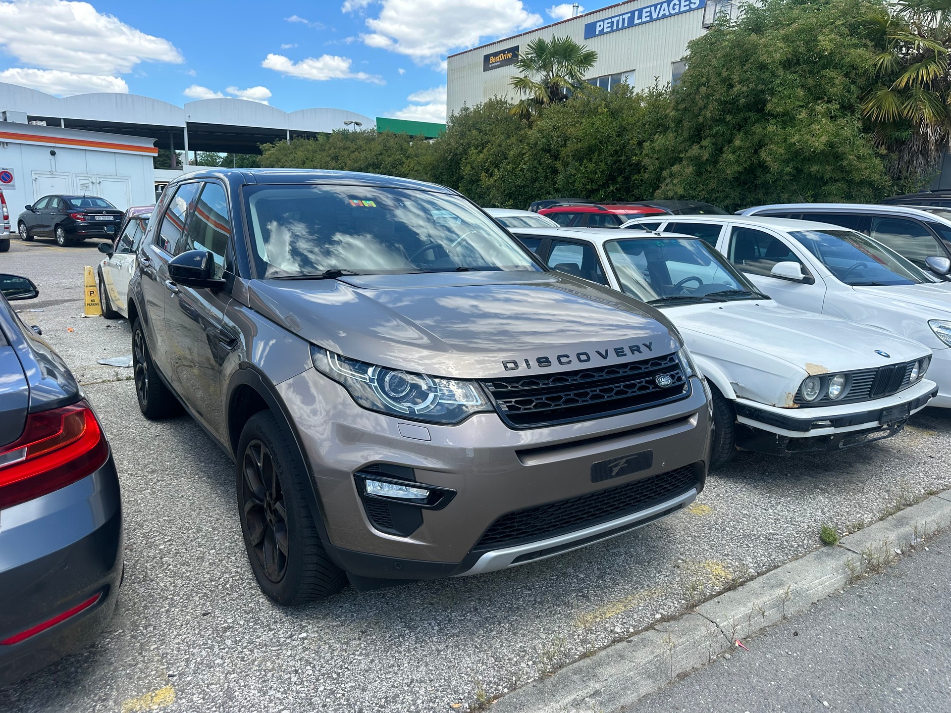 LAND ROVER Discovery Sport 2.2TD4 S AT9-image-1