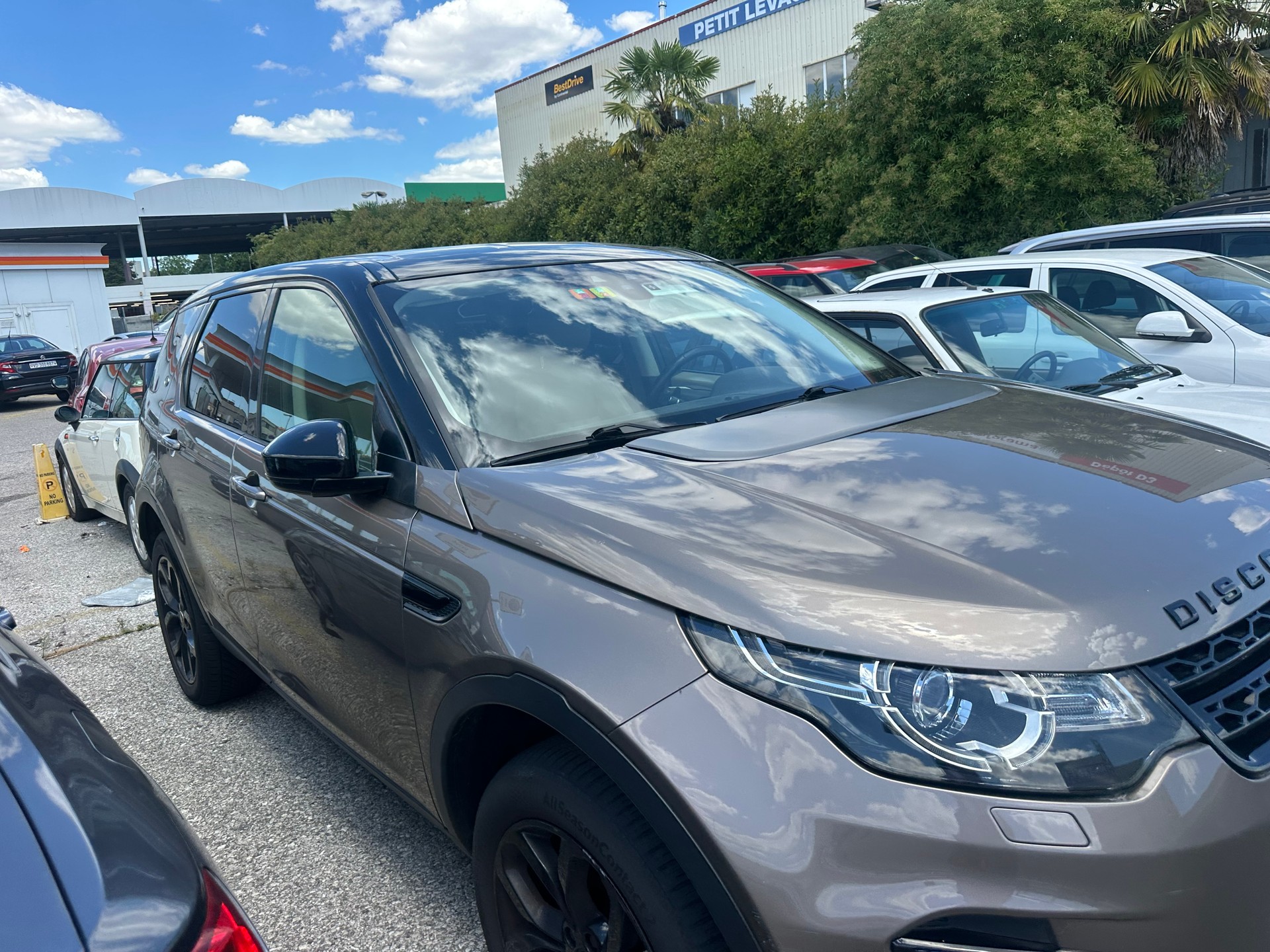 LAND ROVER Discovery Sport 2.2TD4 S AT9-image-3