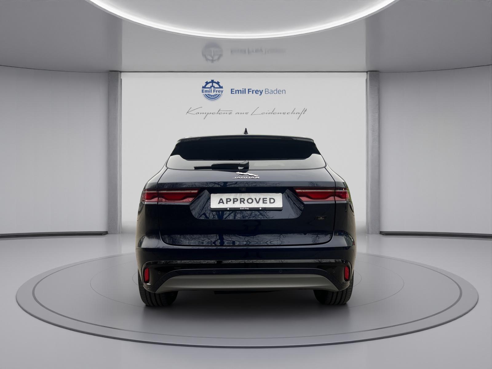 JAGUAR F-Pace 2.0 P400e R-Dynamic HSE 90th Anniversary Ed. AWD mit Anhängerkupplung-image-4