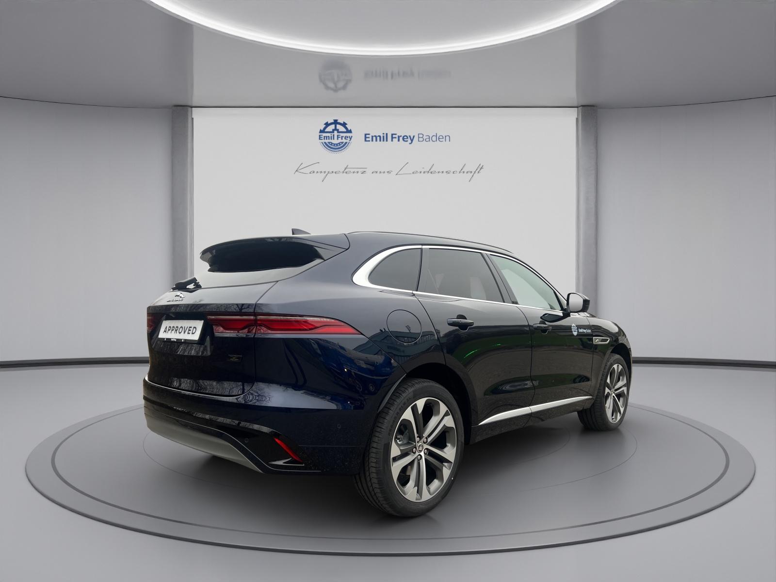 JAGUAR F-Pace 2.0 P400e R-Dynamic HSE 90th Anniversary Ed. AWD mit Anhängerkupplung-image-5