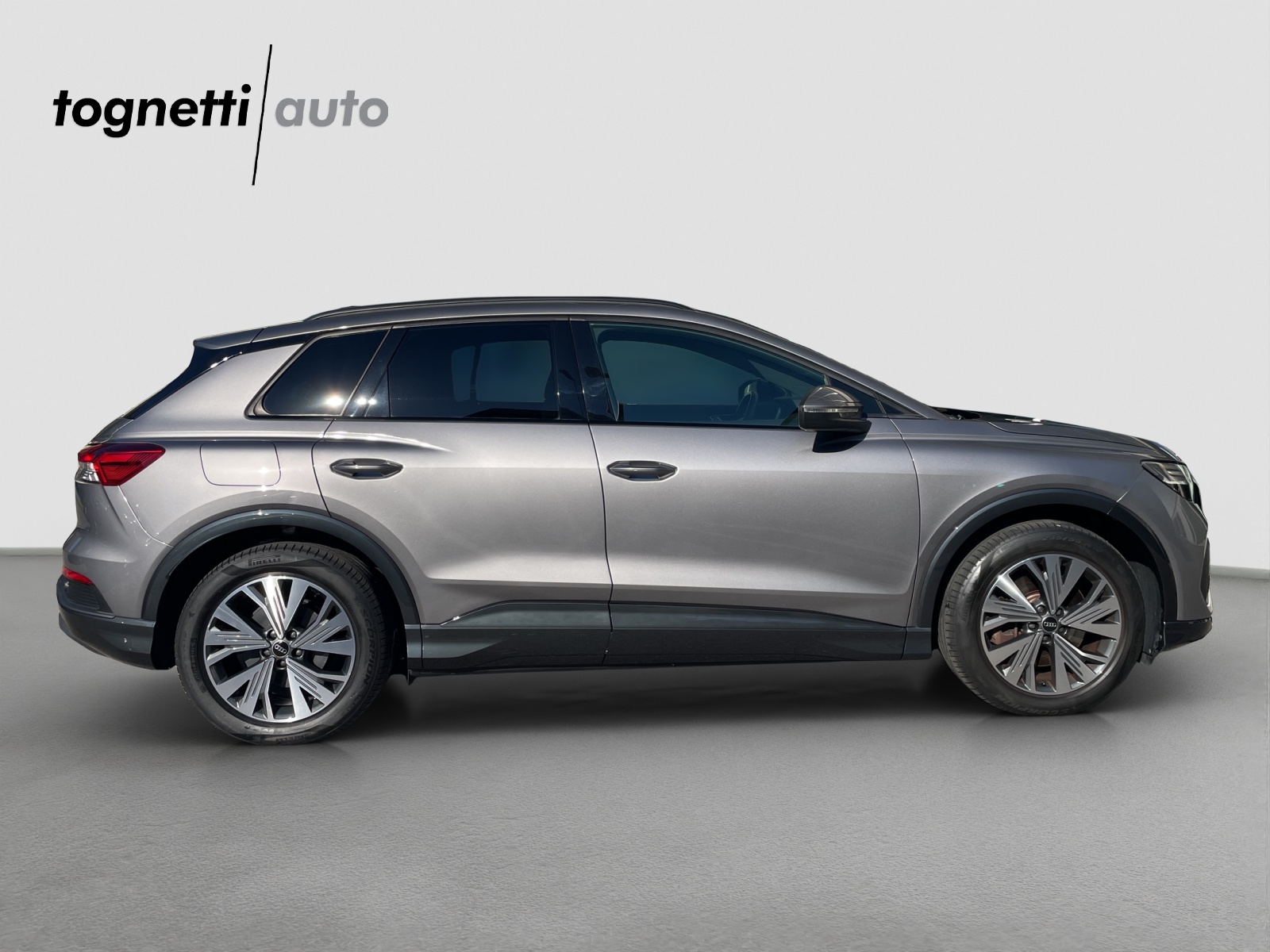 AUDI Q4 e-tron 50 quattro-image-2