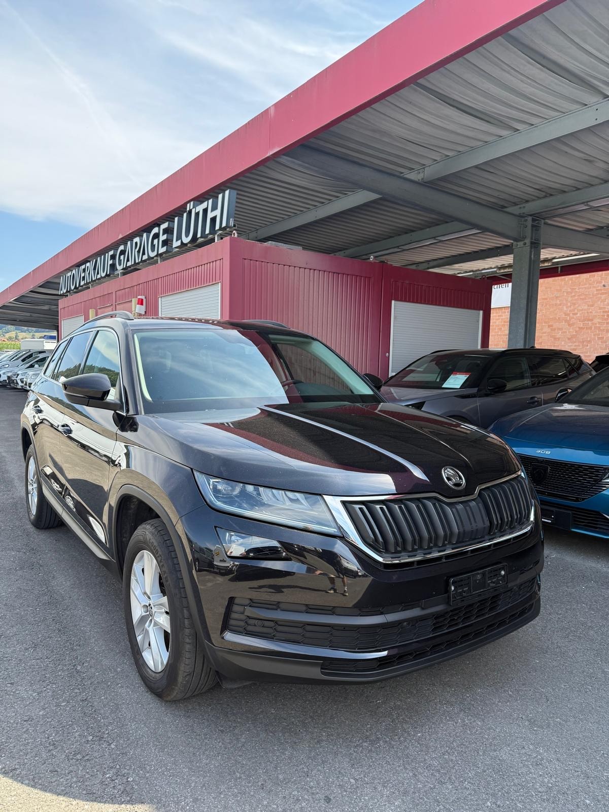 SKODA Kodiaq 2.0 TDI CR Ambition 4x4 DSG-image-0