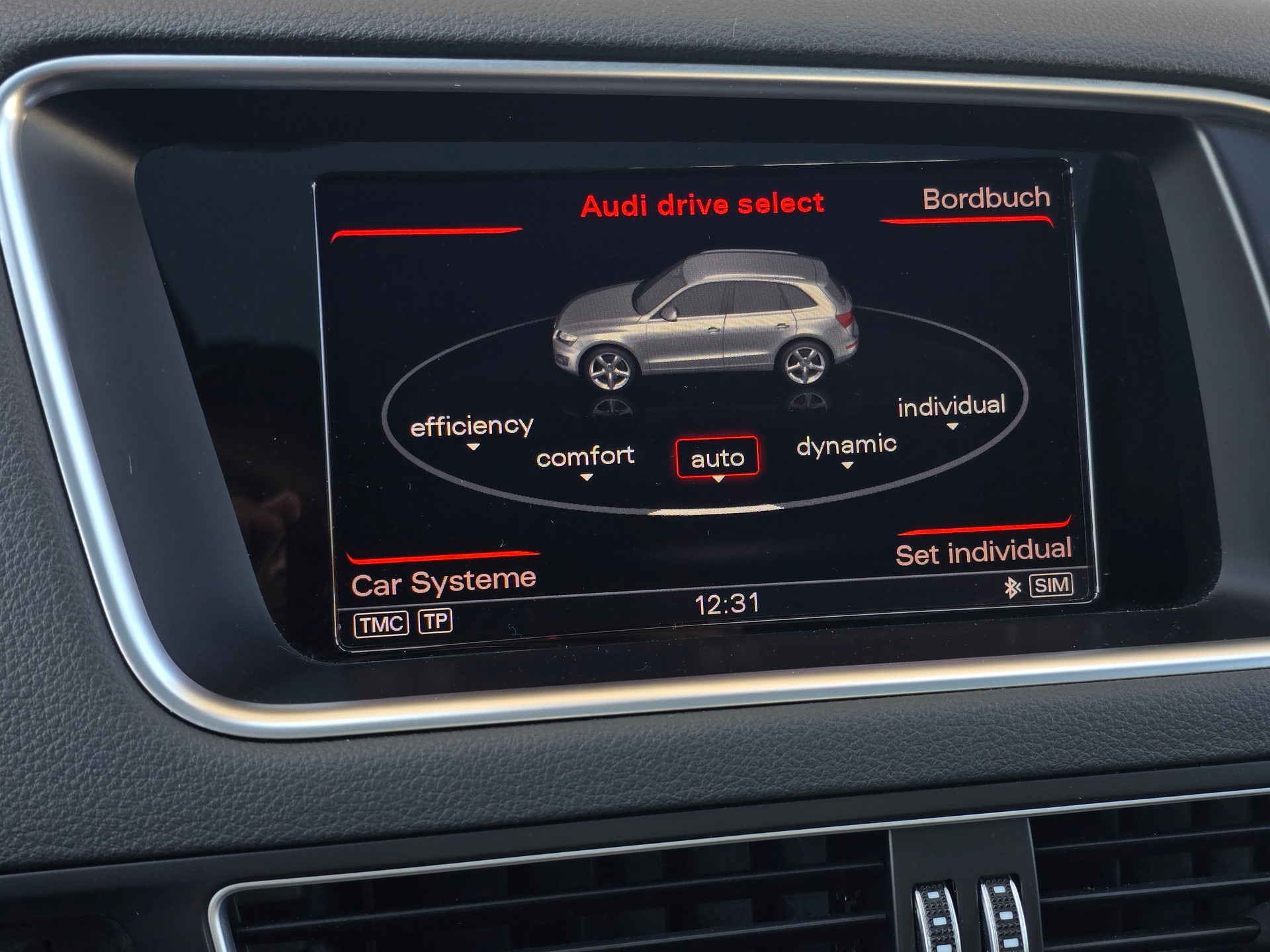 AUDI Q5 3.0 TDI clean quattro S-tronic S-Line-image-22