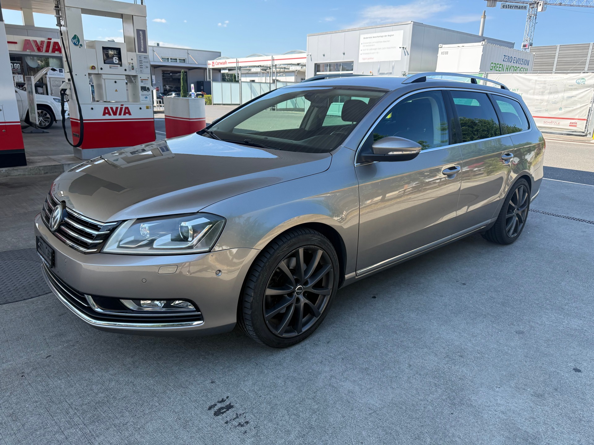 VW Passat Variant 2.0 TDI BMT Highline 4MDSG-image-0