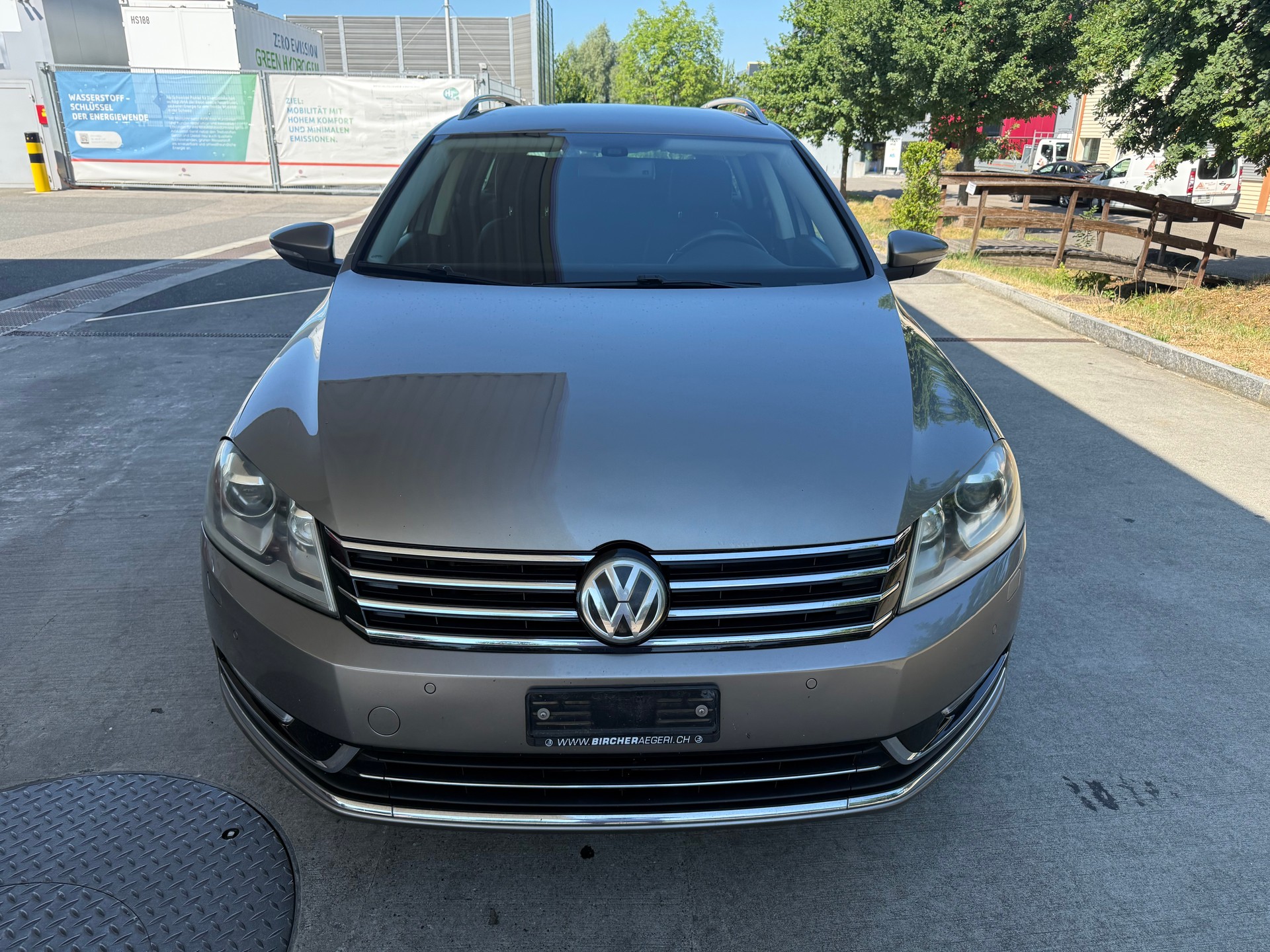 VW Passat Variant 2.0 TDI BMT Highline 4MDSG-image-1