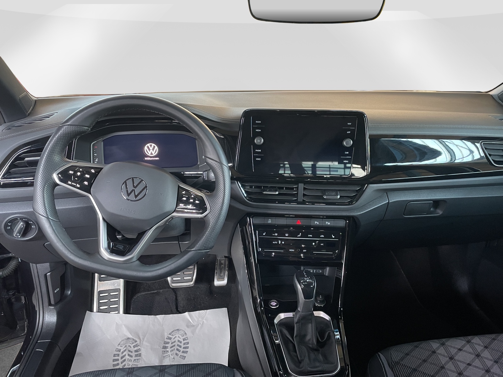 VW T-Roc 2.0 TSI R-Line DSG 4motion-image-7