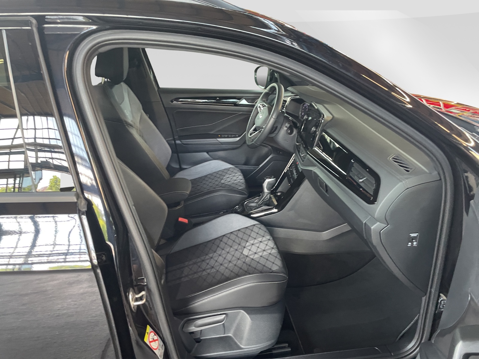 VW T-Roc 2.0 TSI R-Line DSG 4motion-image-8