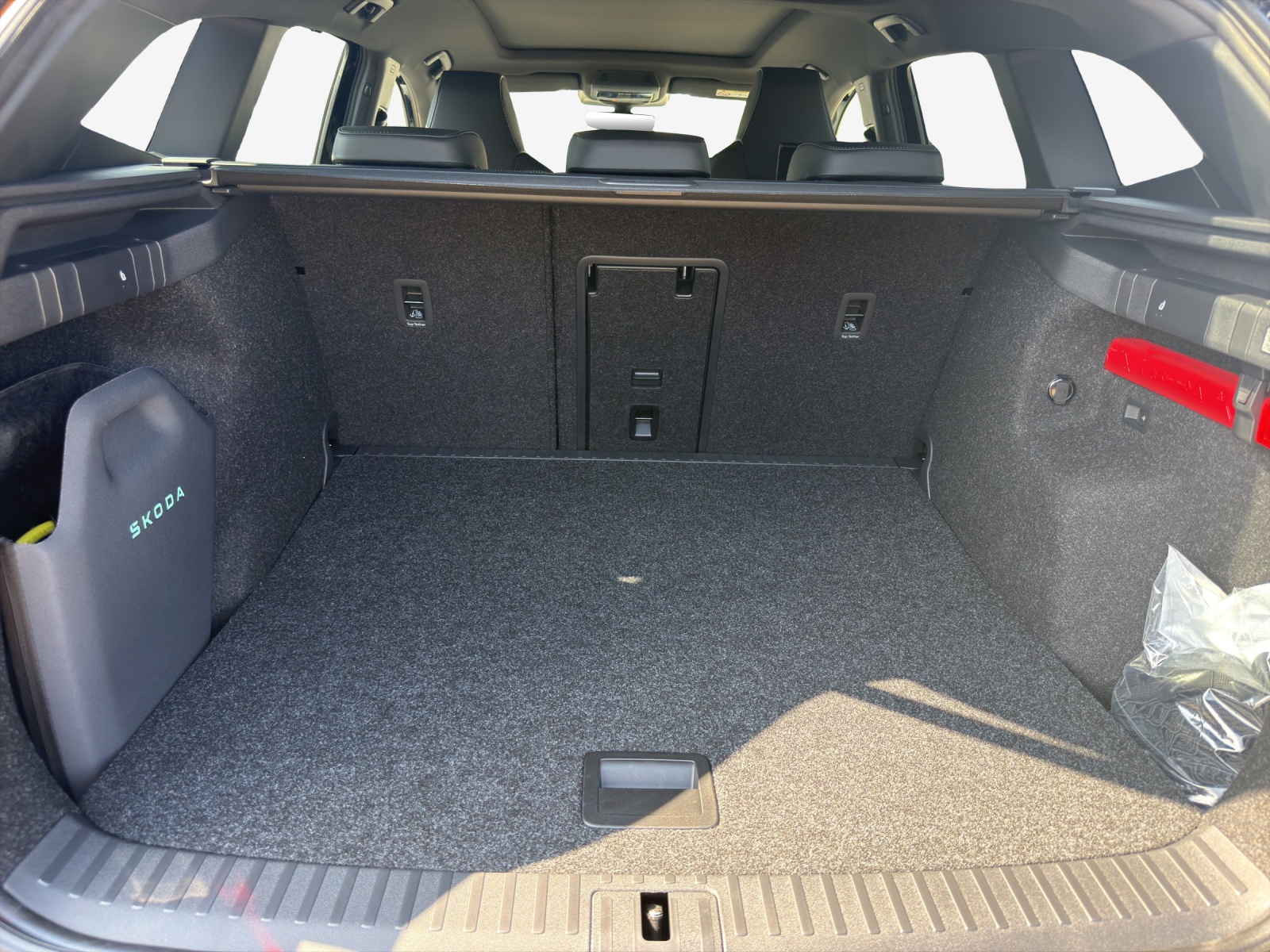 SKODA Enyaq RS 85x 4x4-image-12