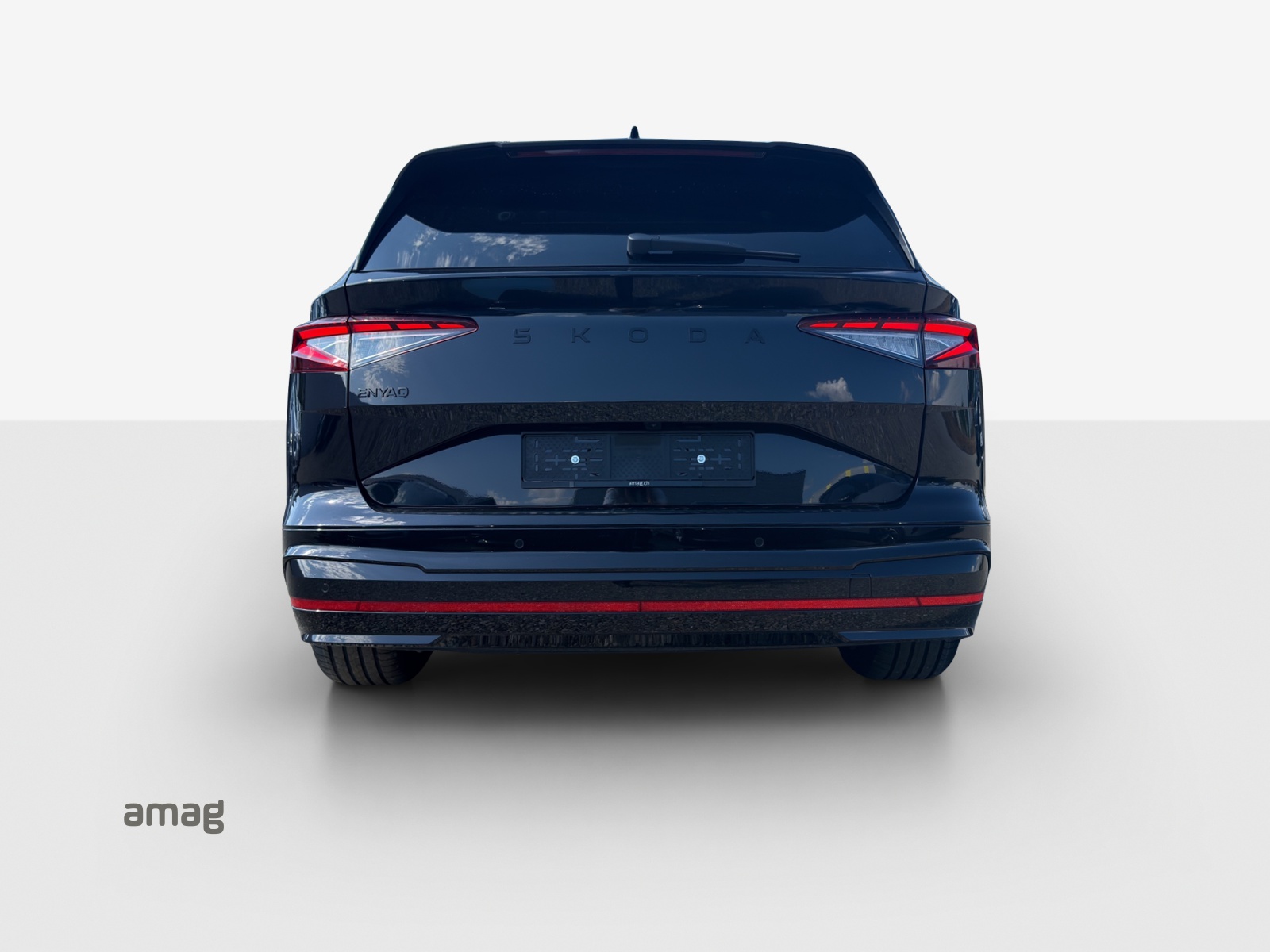 SKODA Enyaq RS 85x 4x4-showroom-element-3